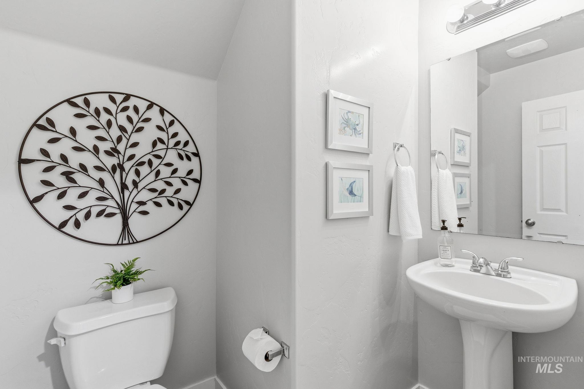 9888 W Campville, Boise, Idaho 83709, 4 Bedrooms, 2.5 Bathrooms, Residential For Sale, Price $515,000,MLS 98980494