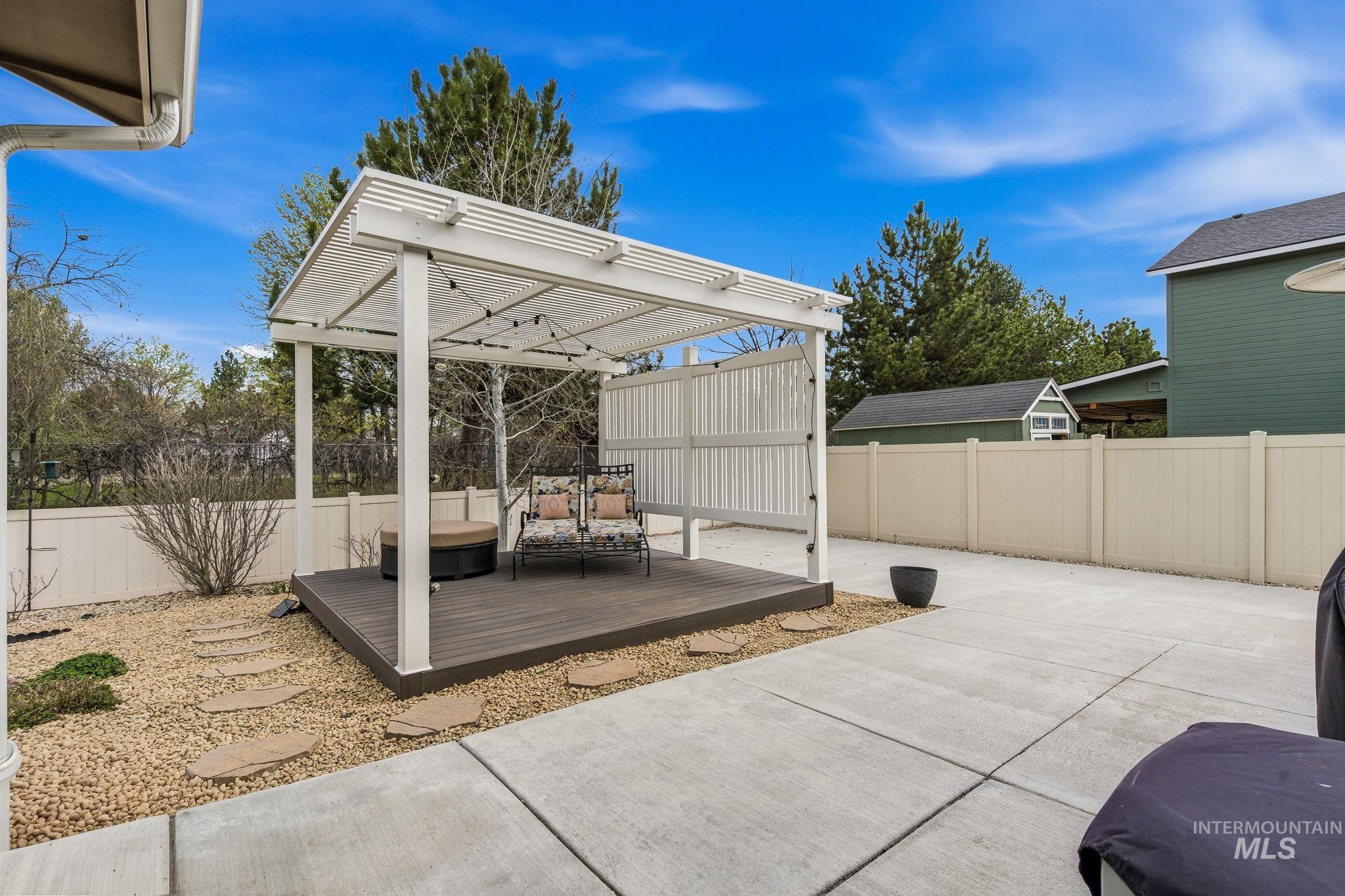 9888 W Campville, Boise, Idaho 83709, 4 Bedrooms, 2.5 Bathrooms, Residential For Sale, Price $515,000,MLS 98980494