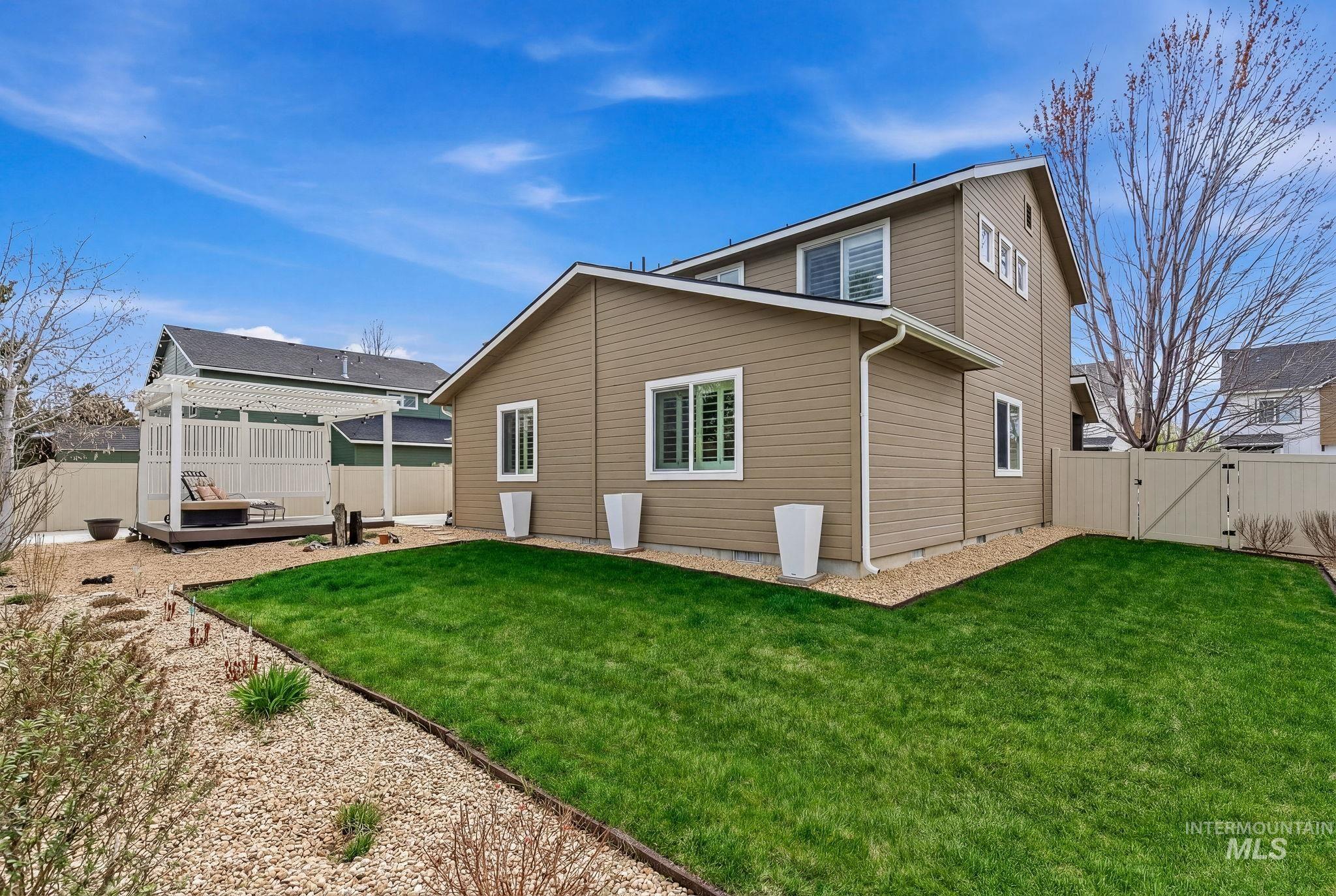 9888 W Campville, Boise, Idaho 83709, 4 Bedrooms, 2.5 Bathrooms, Residential For Sale, Price $515,000,MLS 98980494