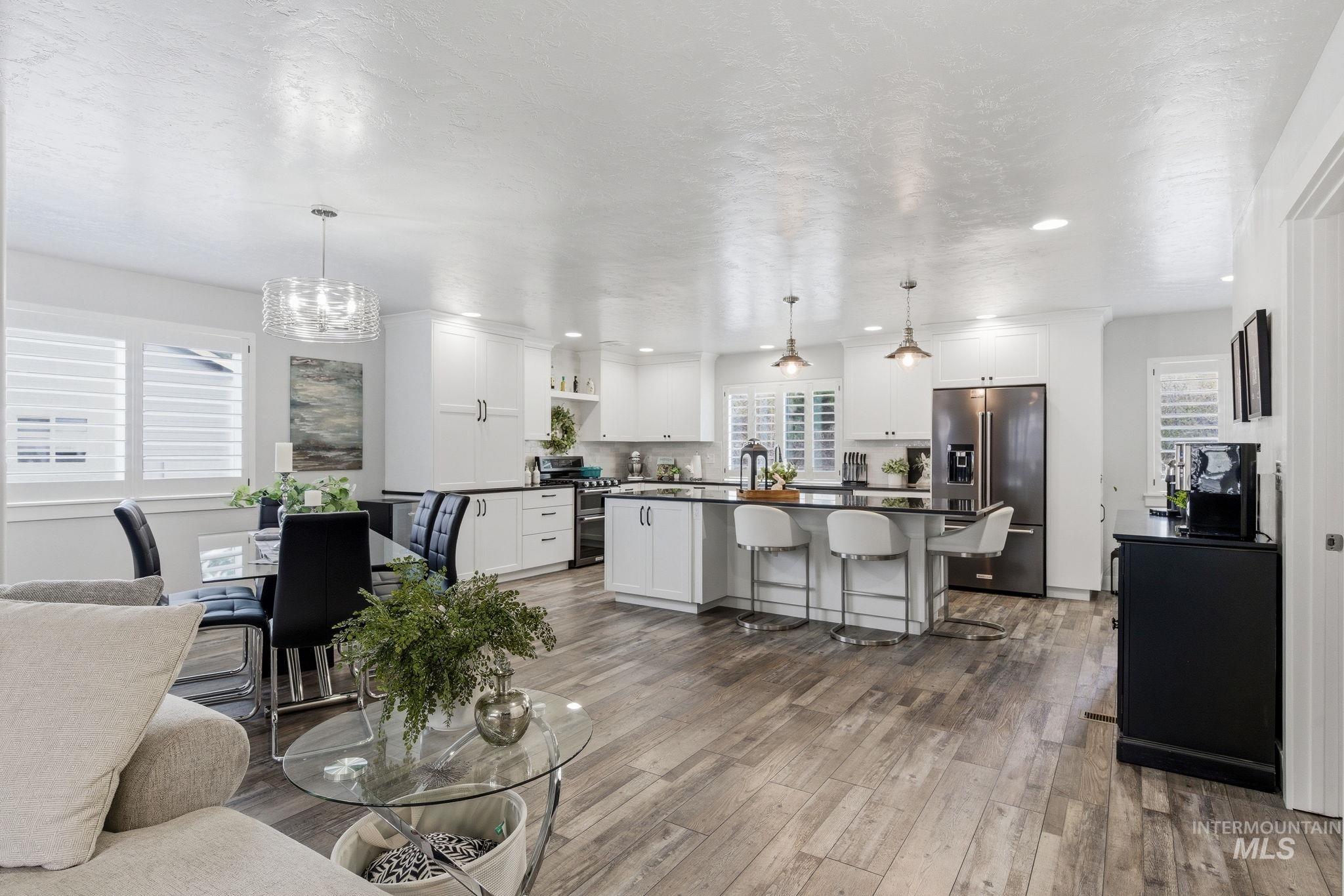 9888 W Campville, Boise, Idaho 83709, 4 Bedrooms, 2.5 Bathrooms, Residential For Sale, Price $515,000,MLS 98980494