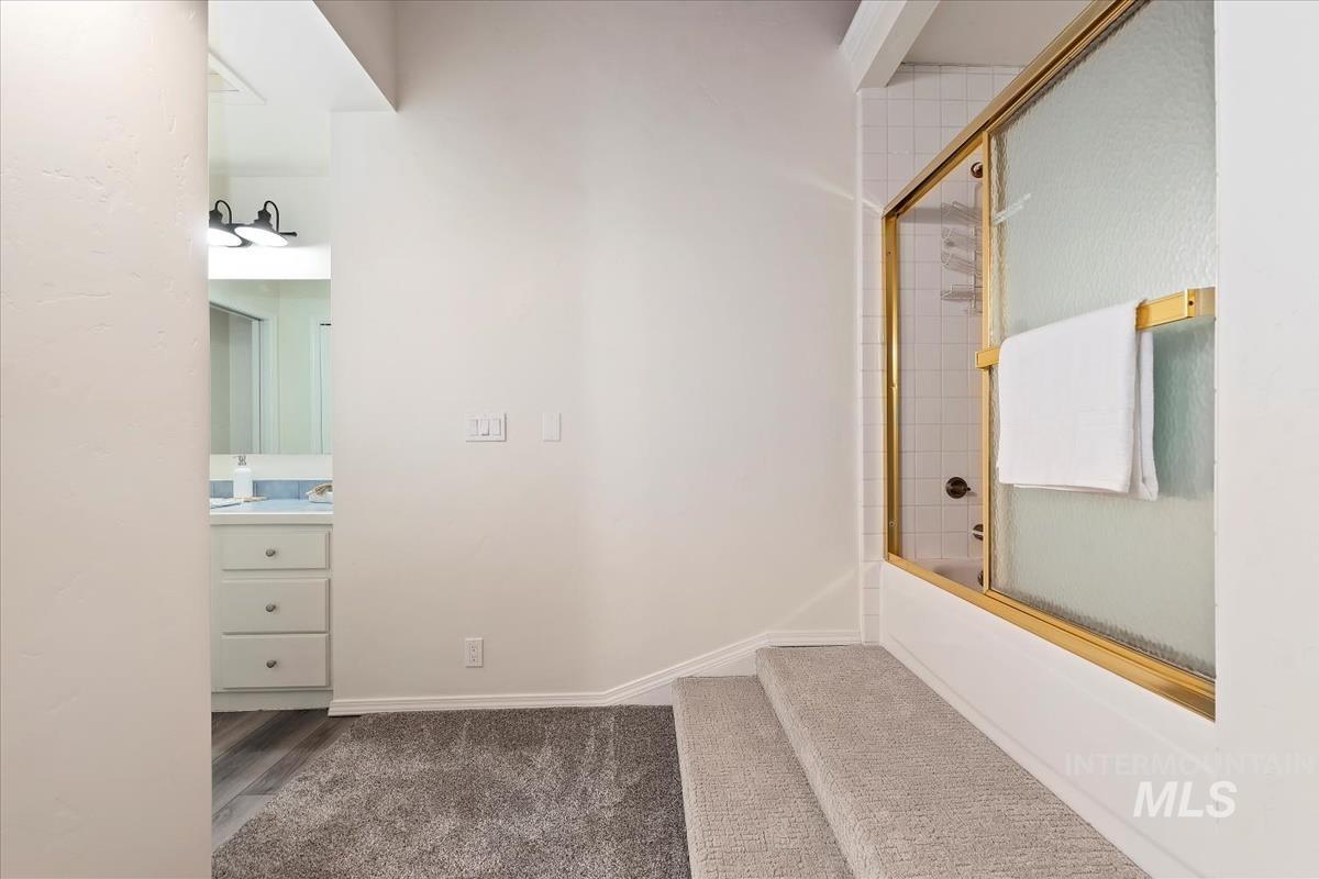 2981 Kimberland Drive, New Meadows, Idaho 83654, 2 Bedrooms, 3 Bathrooms, Residential For Sale, Price $449,900,MLS 98980496