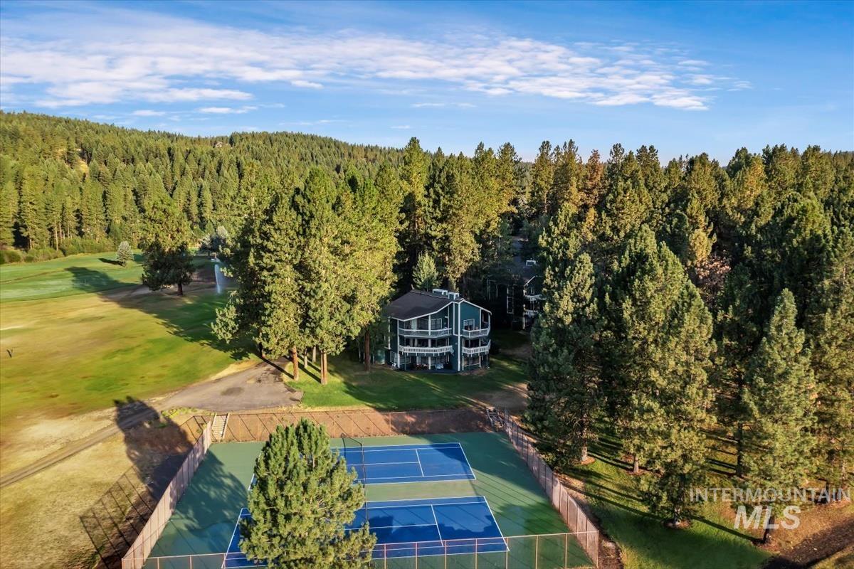 2981 Kimberland Drive, New Meadows, Idaho 83654, 2 Bedrooms, 3 Bathrooms, Residential For Sale, Price $449,900,MLS 98980496