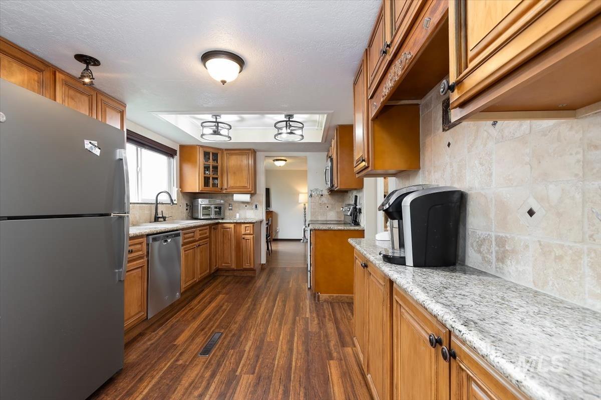 1114 NW 11th St, Meridian, Idaho 83642, 4 Bedrooms, 3 Bathrooms, Residential For Sale, Price $419,500,MLS 98980497