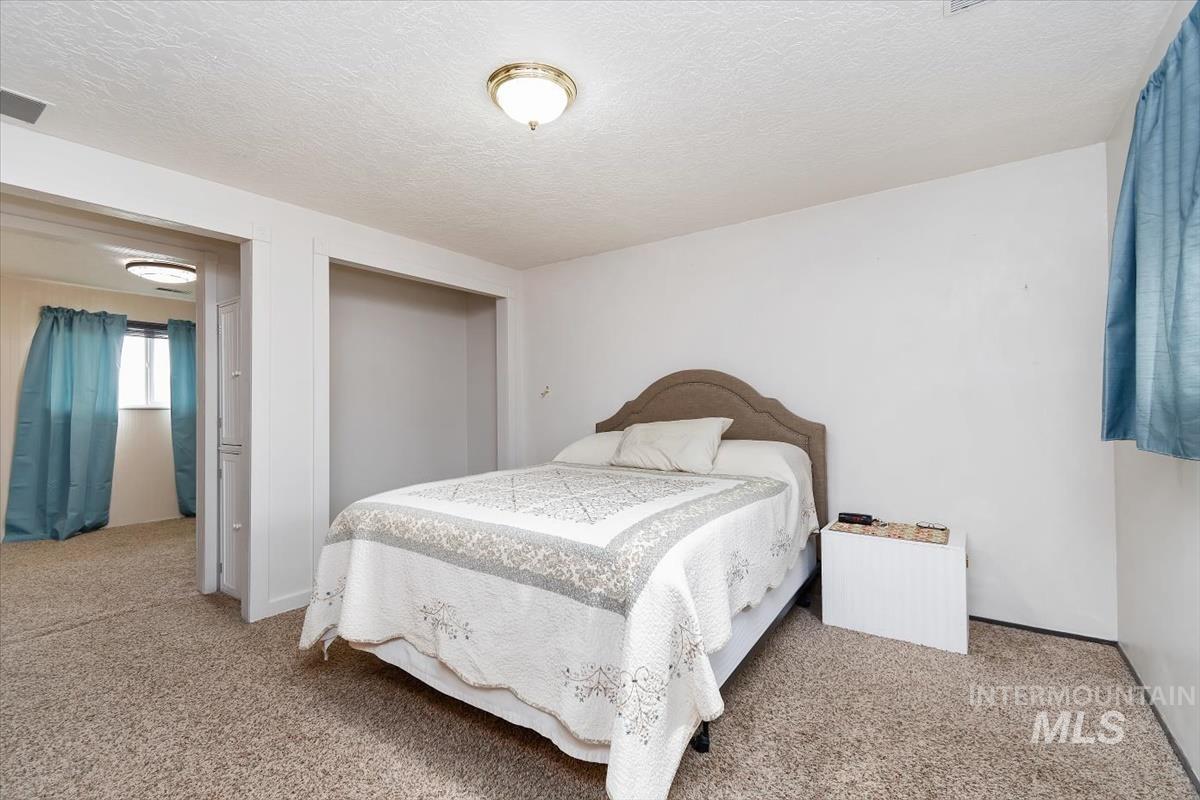 1114 NW 11th St, Meridian, Idaho 83642, 4 Bedrooms, 3 Bathrooms, Residential For Sale, Price $419,500,MLS 98980497