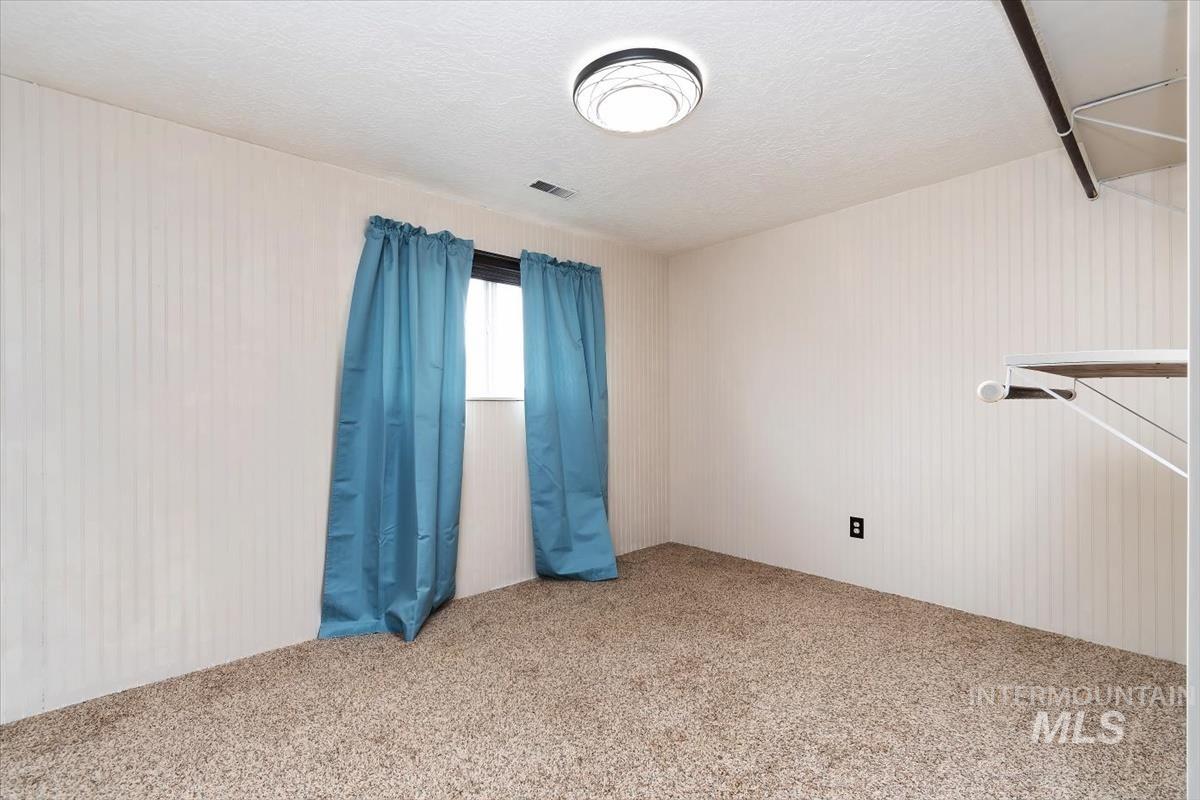 1114 NW 11th St, Meridian, Idaho 83642, 4 Bedrooms, 3 Bathrooms, Residential For Sale, Price $419,500,MLS 98980497