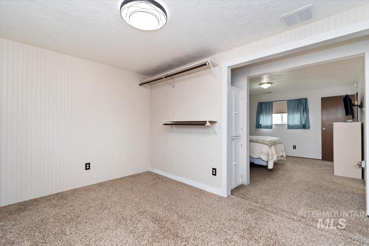 1114 NW 11th St, Meridian, Idaho 83642, 4 Bedrooms, 3 Bathrooms, Residential For Sale, Price $419,500,MLS 98980497