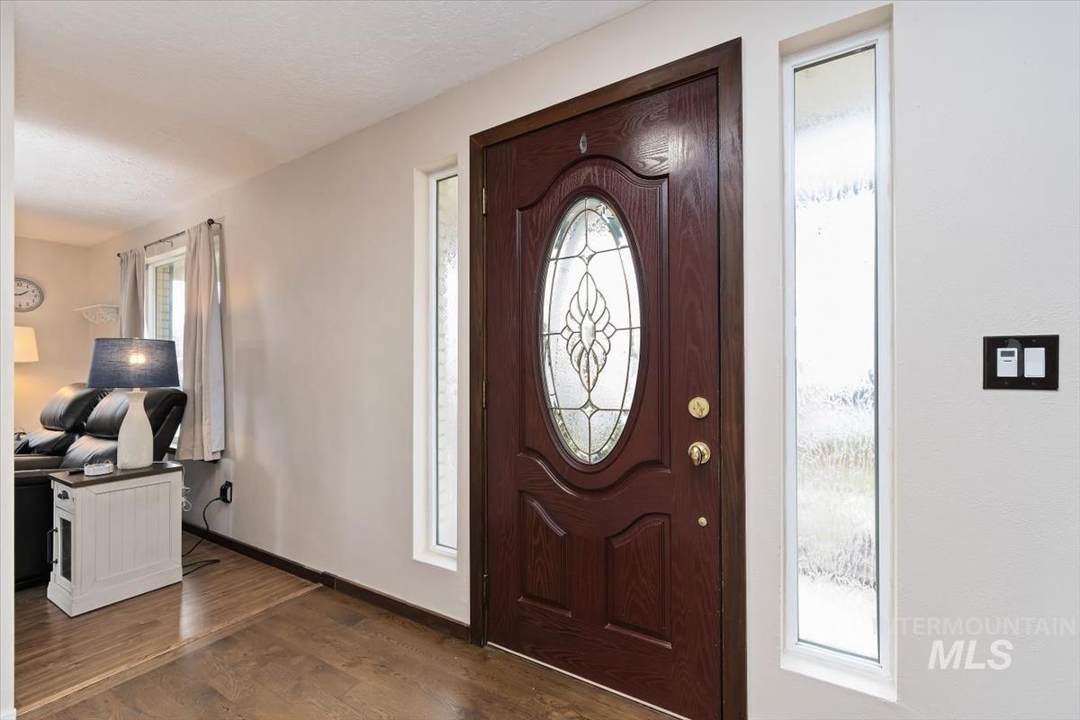 1114 NW 11th St, Meridian, Idaho 83642, 4 Bedrooms, 3 Bathrooms, Residential For Sale, Price $419,500,MLS 98980497