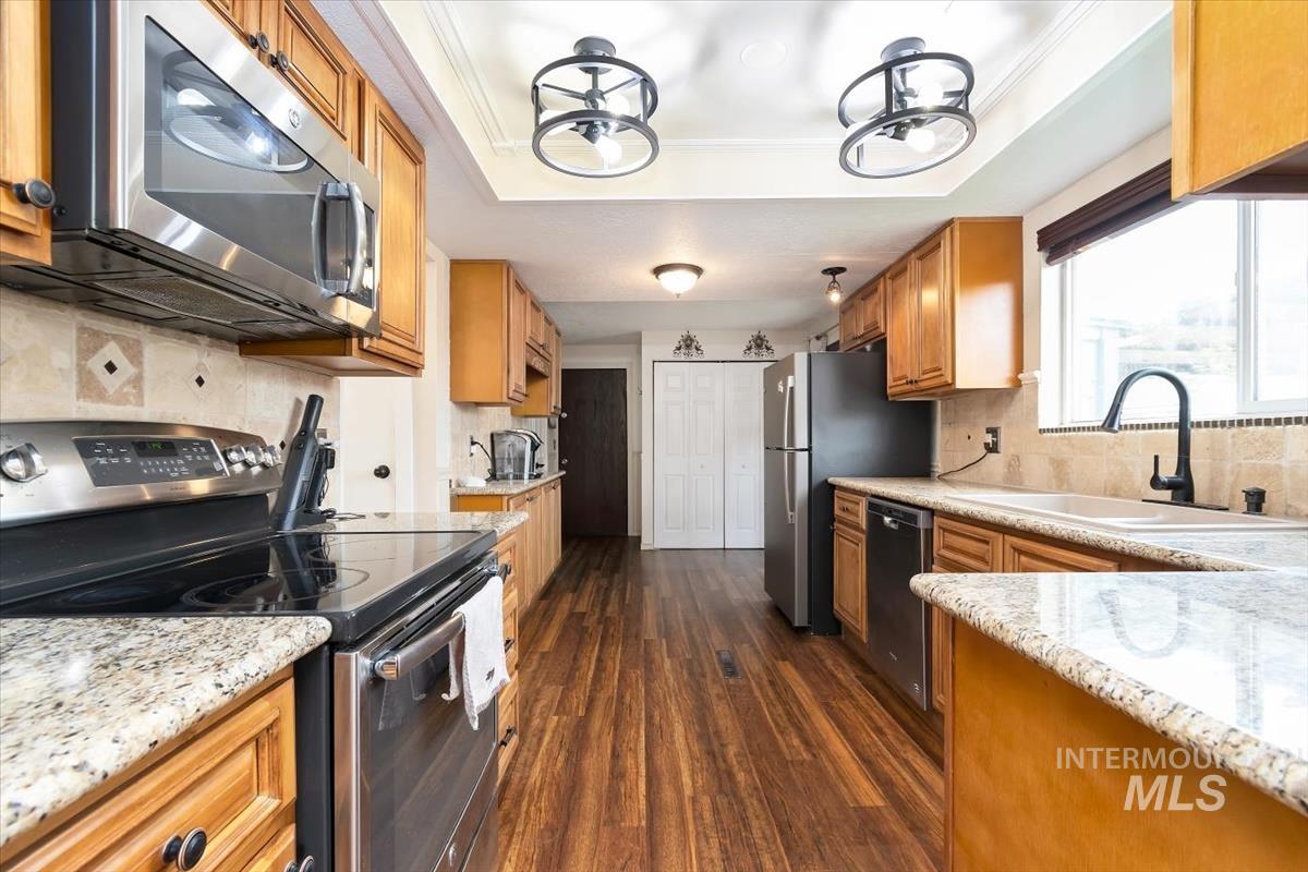 1114 NW 11th St, Meridian, Idaho 83642, 4 Bedrooms, 3 Bathrooms, Residential For Sale, Price $419,500,MLS 98980497