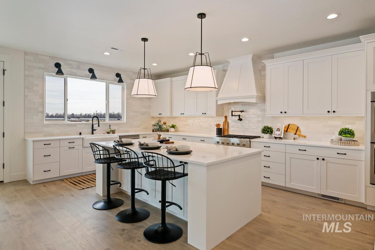 9833 S Peregrine Falcon Ave., Nampa, Idaho 83686, 4 Bedrooms, 3.5 Bathrooms, Residential For Sale, Price $1,174,900, 98980498
