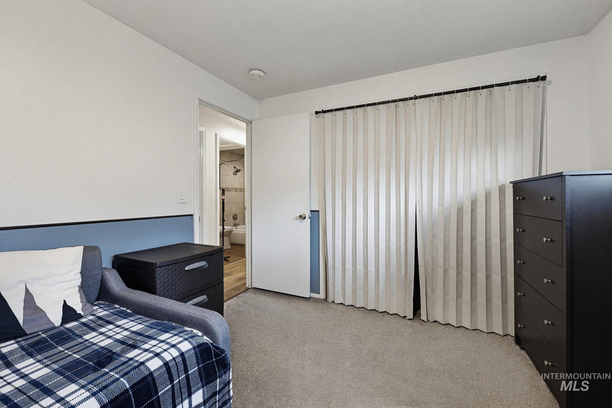 1995 N Wilmington Dr, Boise, Idaho 83704, 4 Bedrooms, 3 Bathrooms, Residential For Sale, Price $450,000,MLS 98980499