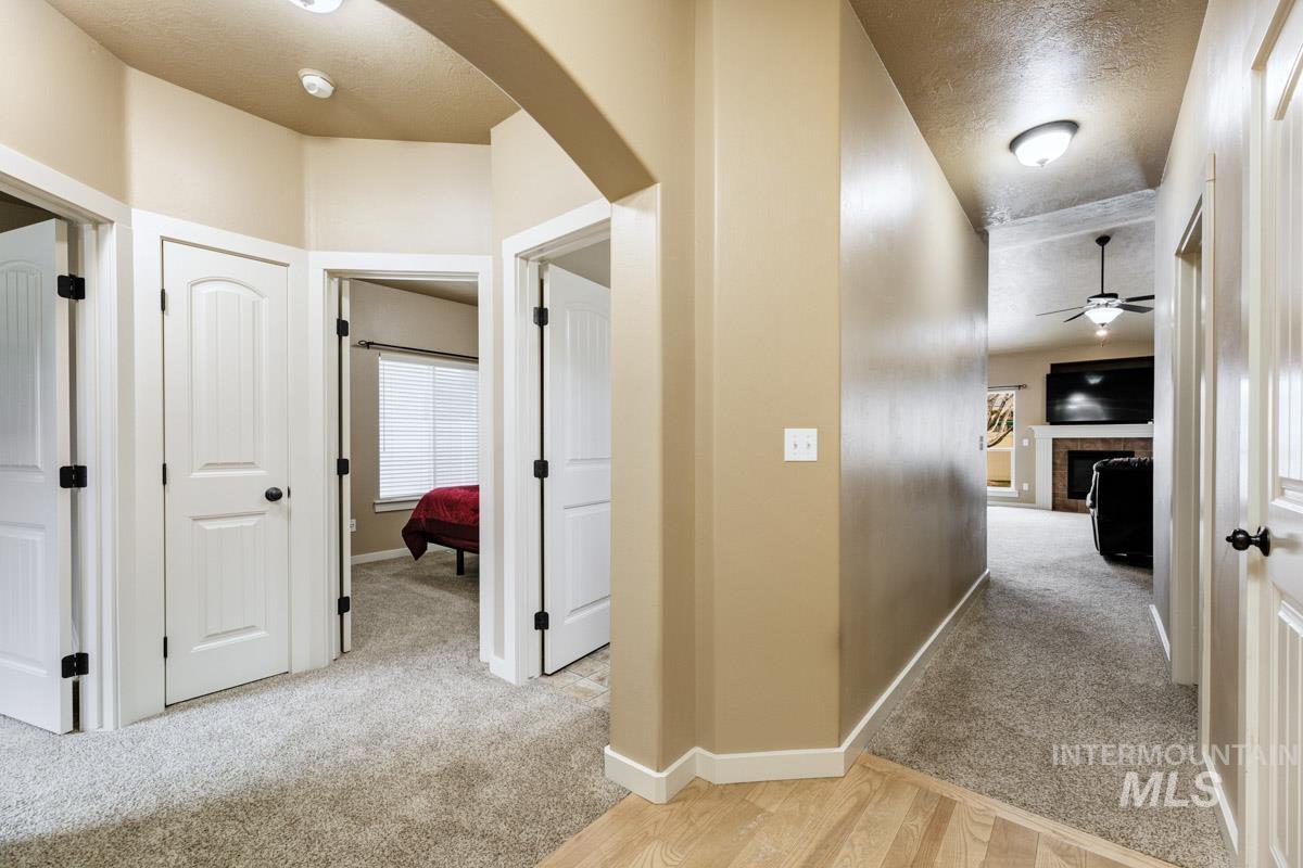 2512 N Tweedbrook Avenue, Meridian, Idaho 83646, 3 Bedrooms, 2 Bathrooms, Residential For Sale, Price $445,000,MLS 98980500