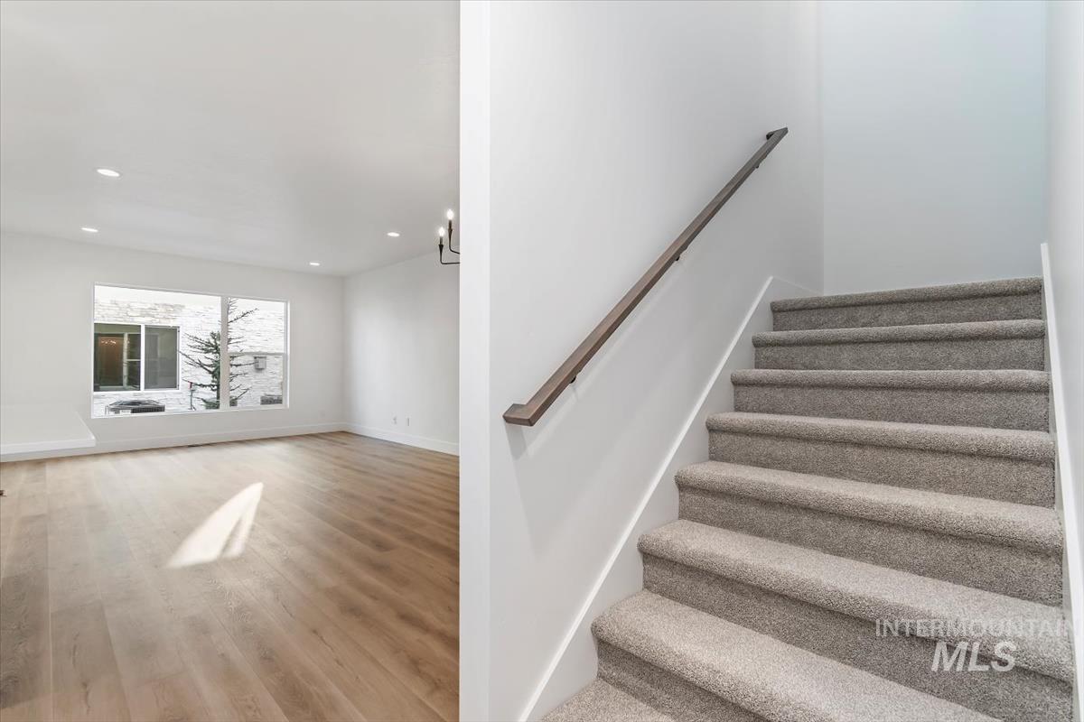 752 S Calhoun, Star, Idaho 83669, 3 Bedrooms, 2.5 Bathrooms, Residential For Sale, Price $434,880,MLS 98980502