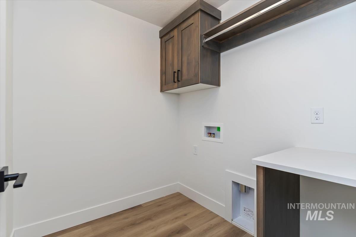 752 S Calhoun, Star, Idaho 83669, 3 Bedrooms, 2.5 Bathrooms, Residential For Sale, Price $434,880,MLS 98980502