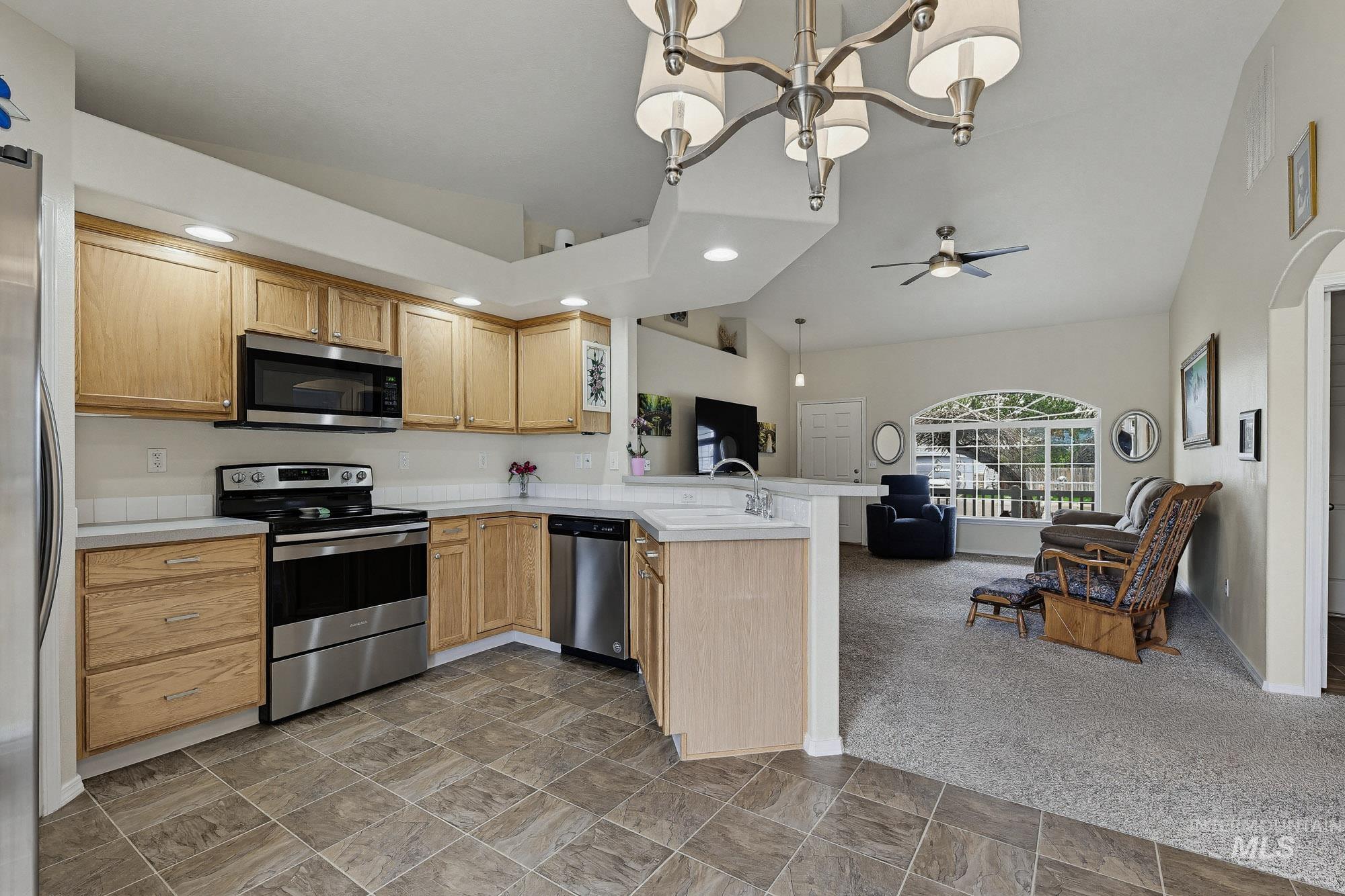 1244 N Pyrite Avenue, Kuna, Idaho 83634, 3 Bedrooms, 2 Bathrooms, Residential For Sale, Price $379,900,MLS 98980504