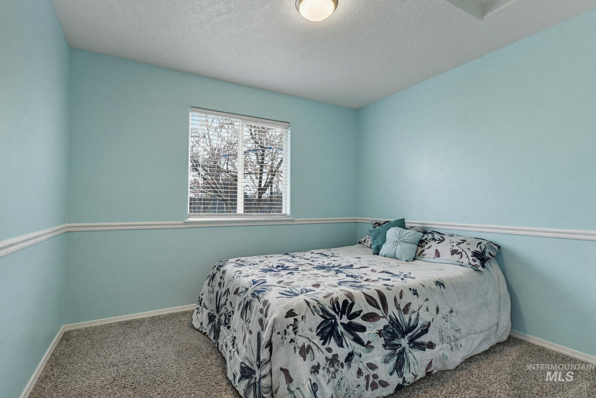 1244 N Pyrite Avenue, Kuna, Idaho 83634, 3 Bedrooms, 2 Bathrooms, Residential For Sale, Price $379,900,MLS 98980504