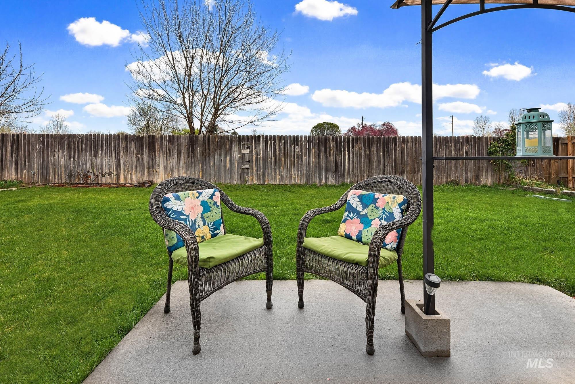 1244 N Pyrite Avenue, Kuna, Idaho 83634, 3 Bedrooms, 2 Bathrooms, Residential For Sale, Price $379,900,MLS 98980504