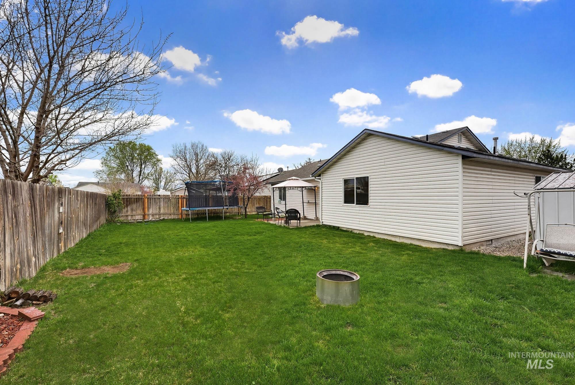 1244 N Pyrite Avenue, Kuna, Idaho 83634, 3 Bedrooms, 2 Bathrooms, Residential For Sale, Price $379,900,MLS 98980504