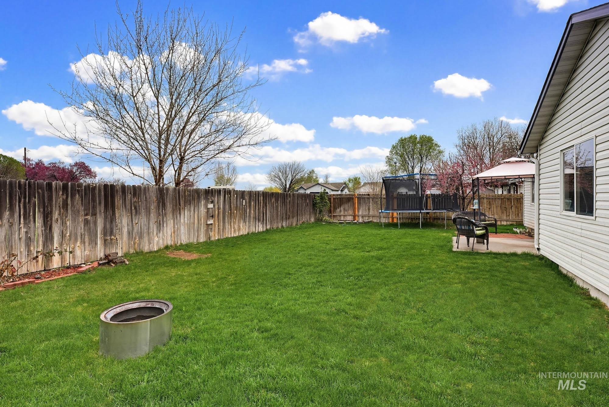 1244 N Pyrite Avenue, Kuna, Idaho 83634, 3 Bedrooms, 2 Bathrooms, Residential For Sale, Price $379,900,MLS 98980504