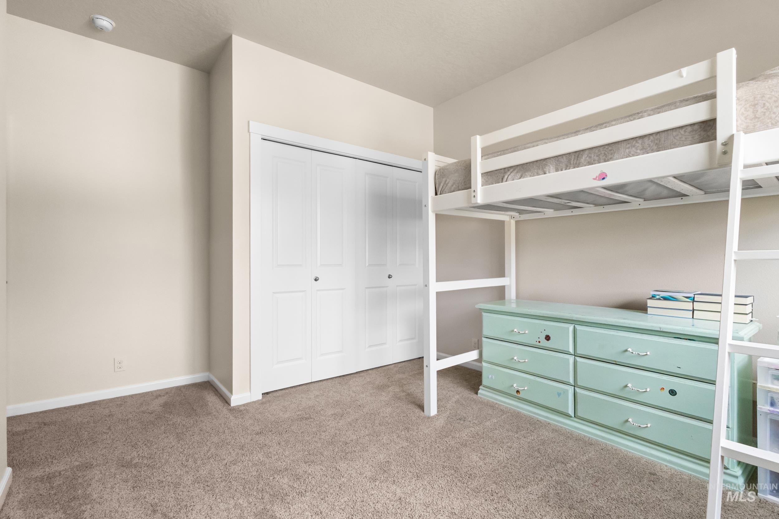 815 W Arnaz, Meridian, Idaho 83646, 5 Bedrooms, 2.5 Bathrooms, Residential For Sale, Price $749,000, 98980506