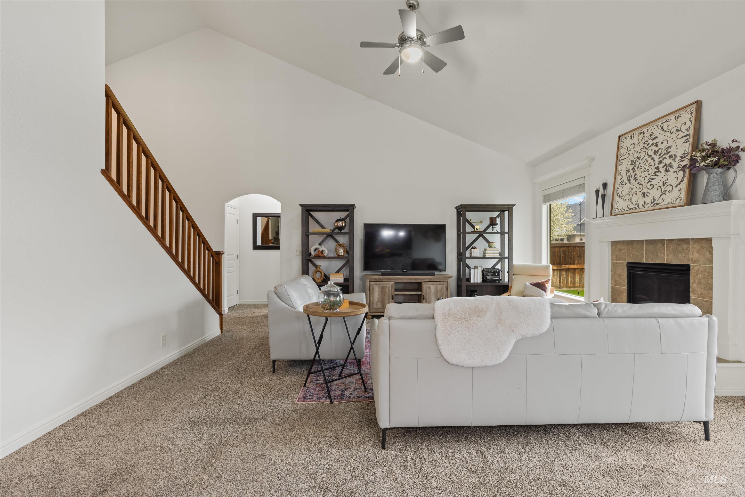 891 E Silver Torch St, Meridian, Idaho 83646, 5 Bedrooms, 2.5 Bathrooms, Residential For Sale, Price $699,000,MLS 98980508