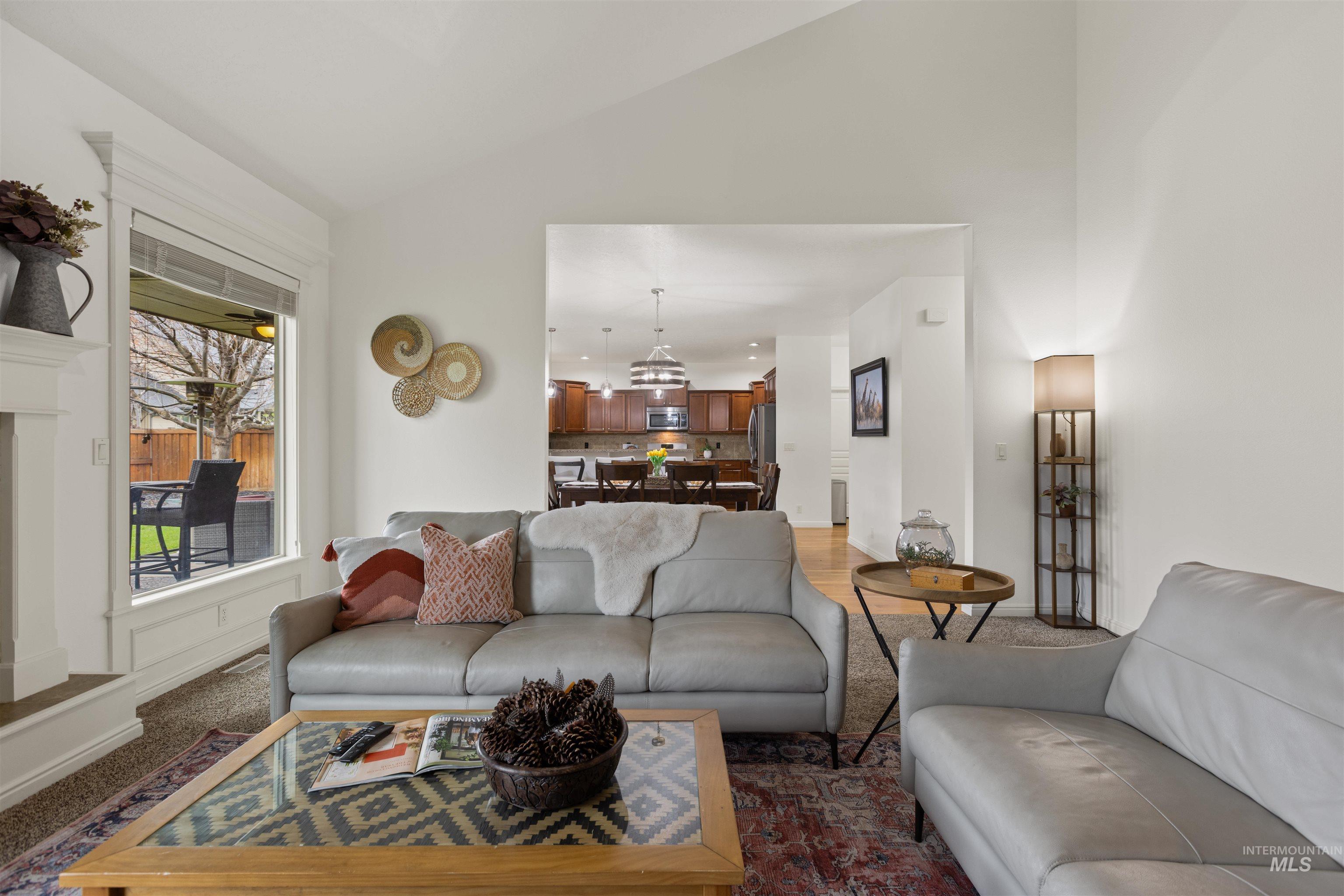 891 E Silver Torch St, Meridian, Idaho 83646, 5 Bedrooms, 2.5 Bathrooms, Residential For Sale, Price $699,000,MLS 98980508