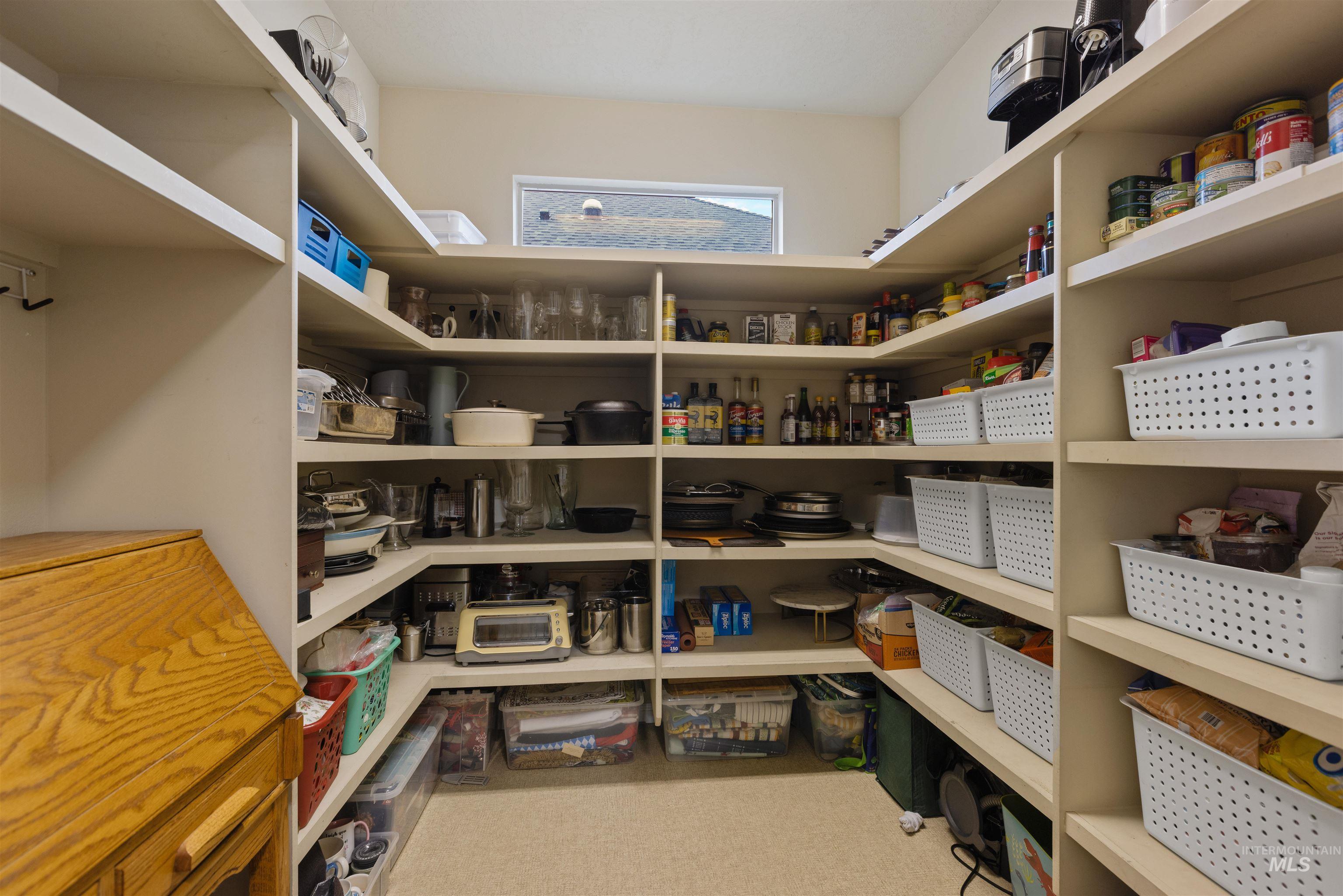 891 E Silver Torch St, Meridian, Idaho 83646, 5 Bedrooms, 2.5 Bathrooms, Residential For Sale, Price $699,000,MLS 98980508