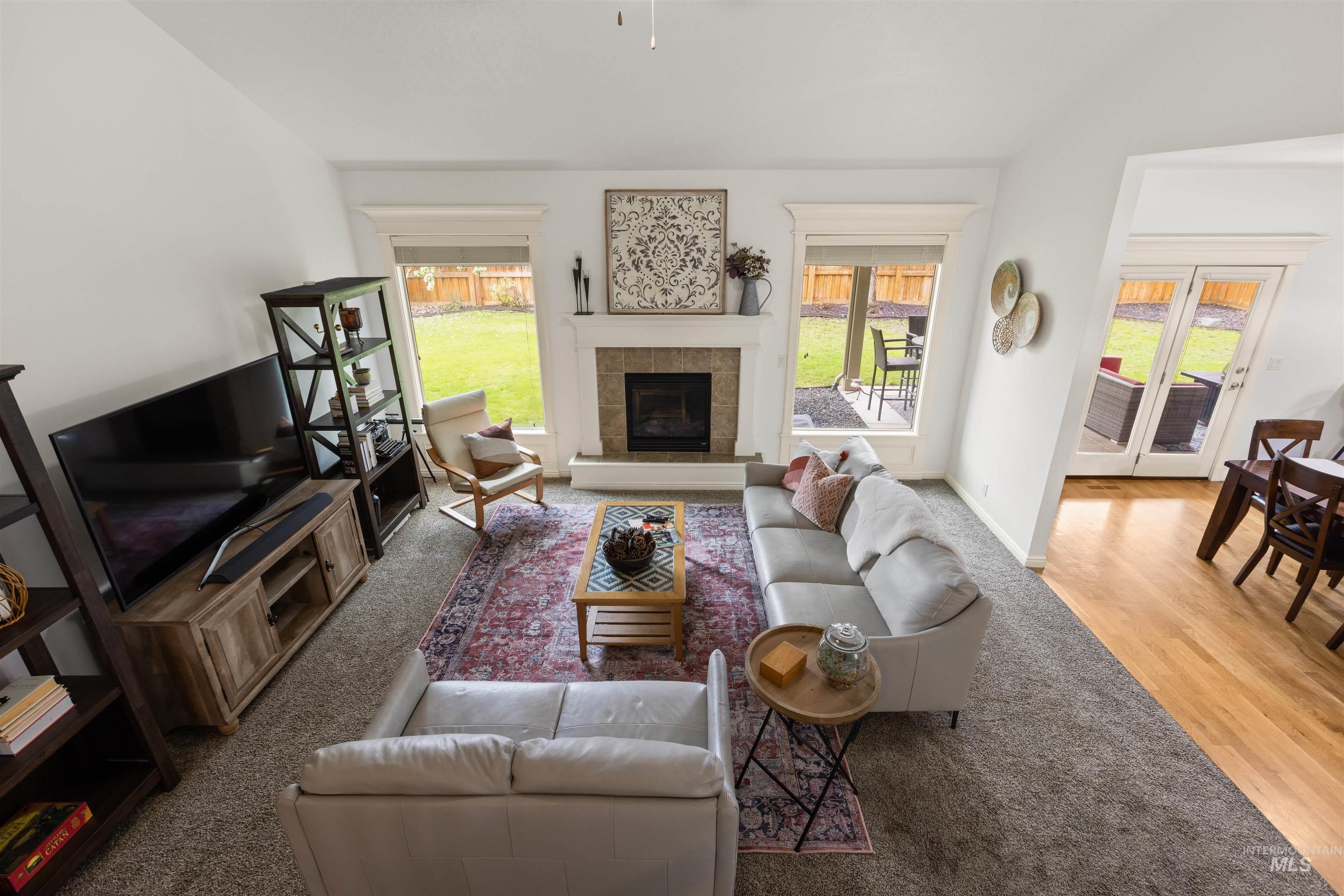 891 E Silver Torch St, Meridian, Idaho 83646, 5 Bedrooms, 2.5 Bathrooms, Residential For Sale, Price $699,000,MLS 98980508