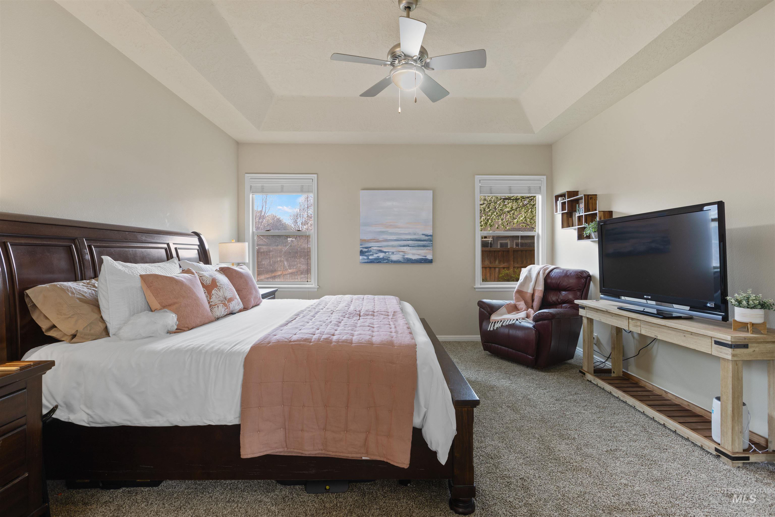 891 E Silver Torch St, Meridian, Idaho 83646, 5 Bedrooms, 2.5 Bathrooms, Residential For Sale, Price $699,000,MLS 98980508