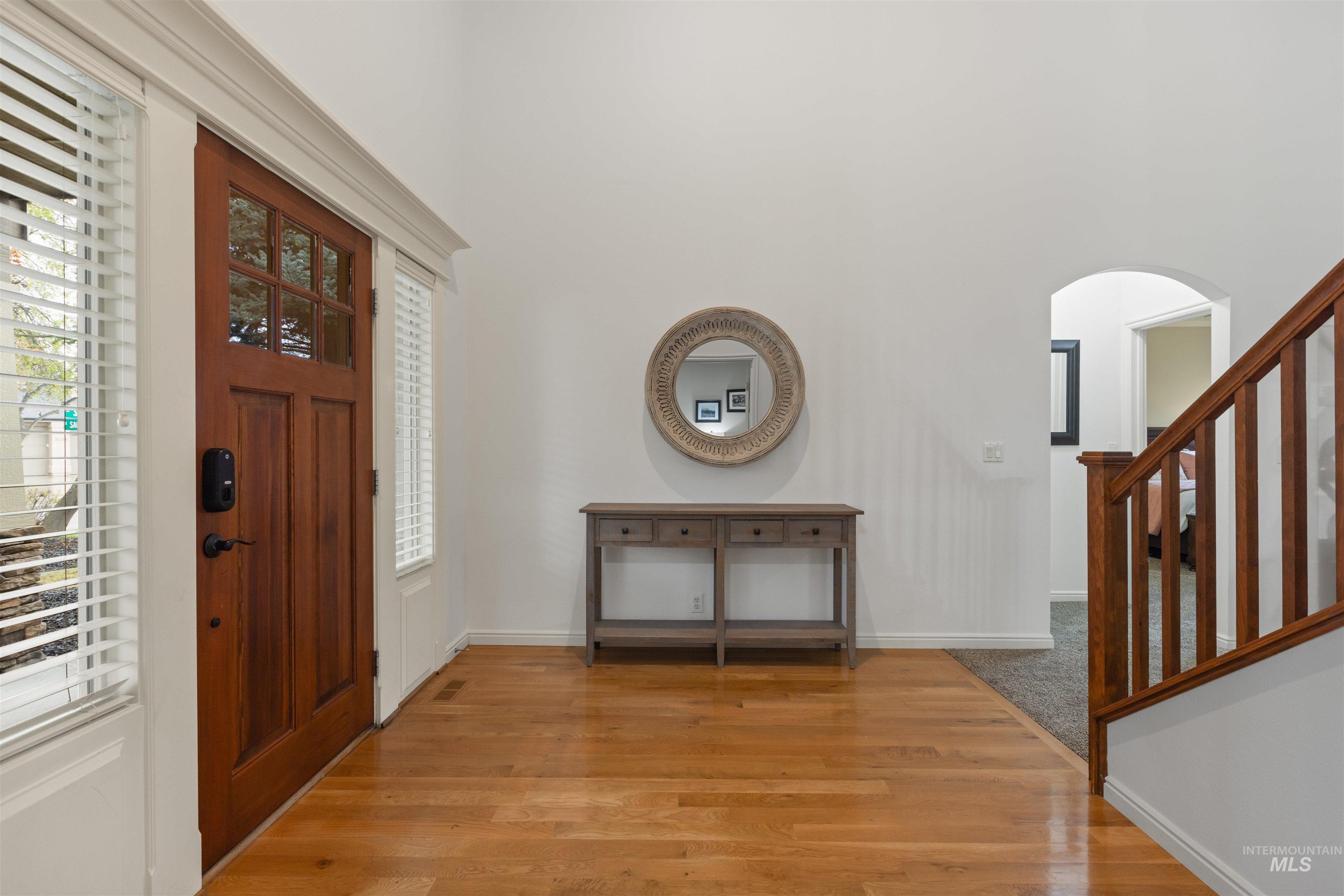 891 E Silver Torch St, Meridian, Idaho 83646, 5 Bedrooms, 2.5 Bathrooms, Residential For Sale, Price $699,000,MLS 98980508