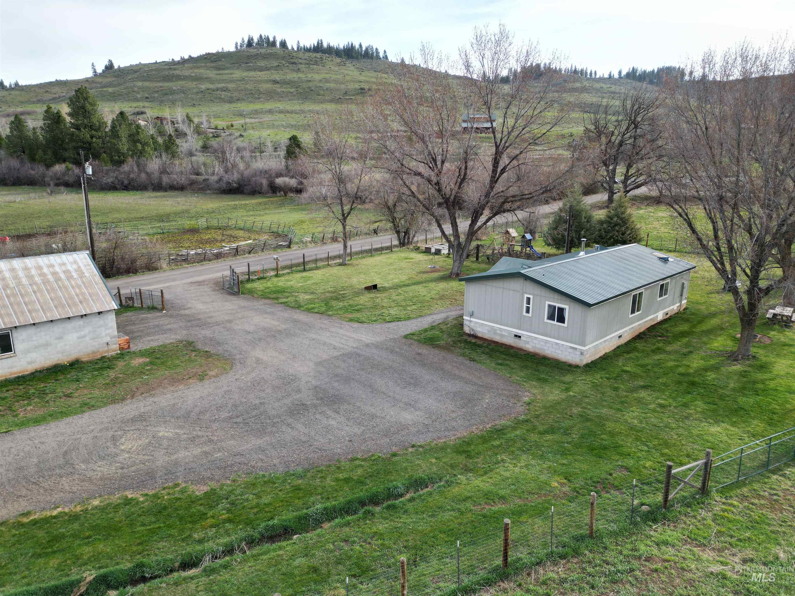 2605 West Fork Road, Council, Idaho 83612, 3 Bedrooms, 2 Bathrooms, Residential For Sale, Price $550,000,MLS 98980509