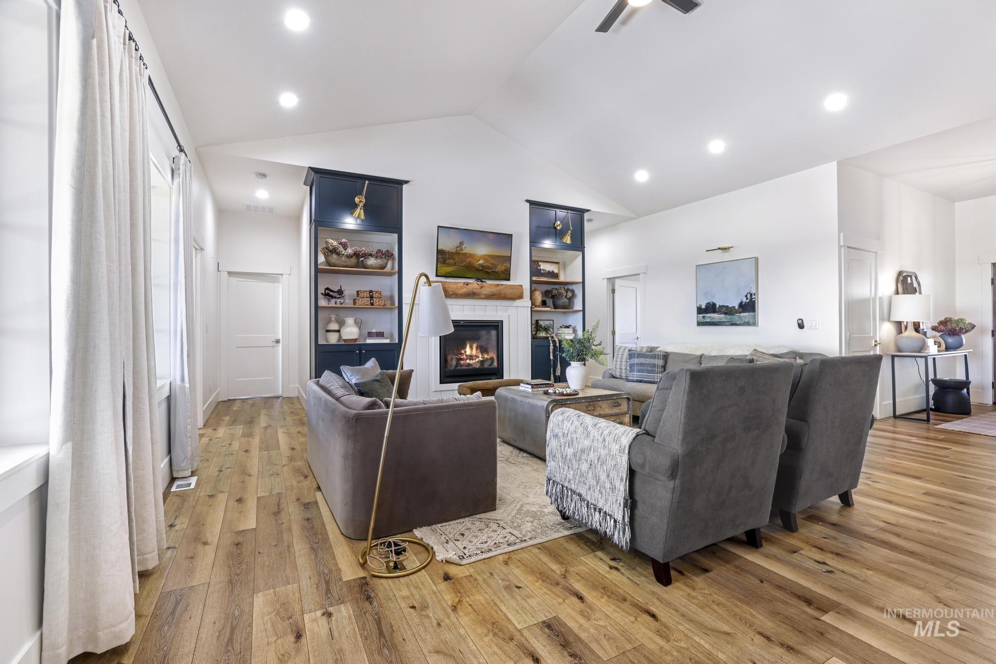 2233 E 3100 S, Wendell, Idaho 83355, 5 Bedrooms, 3.5 Bathrooms, Residential For Sale, Price $999,900,MLS 98980511