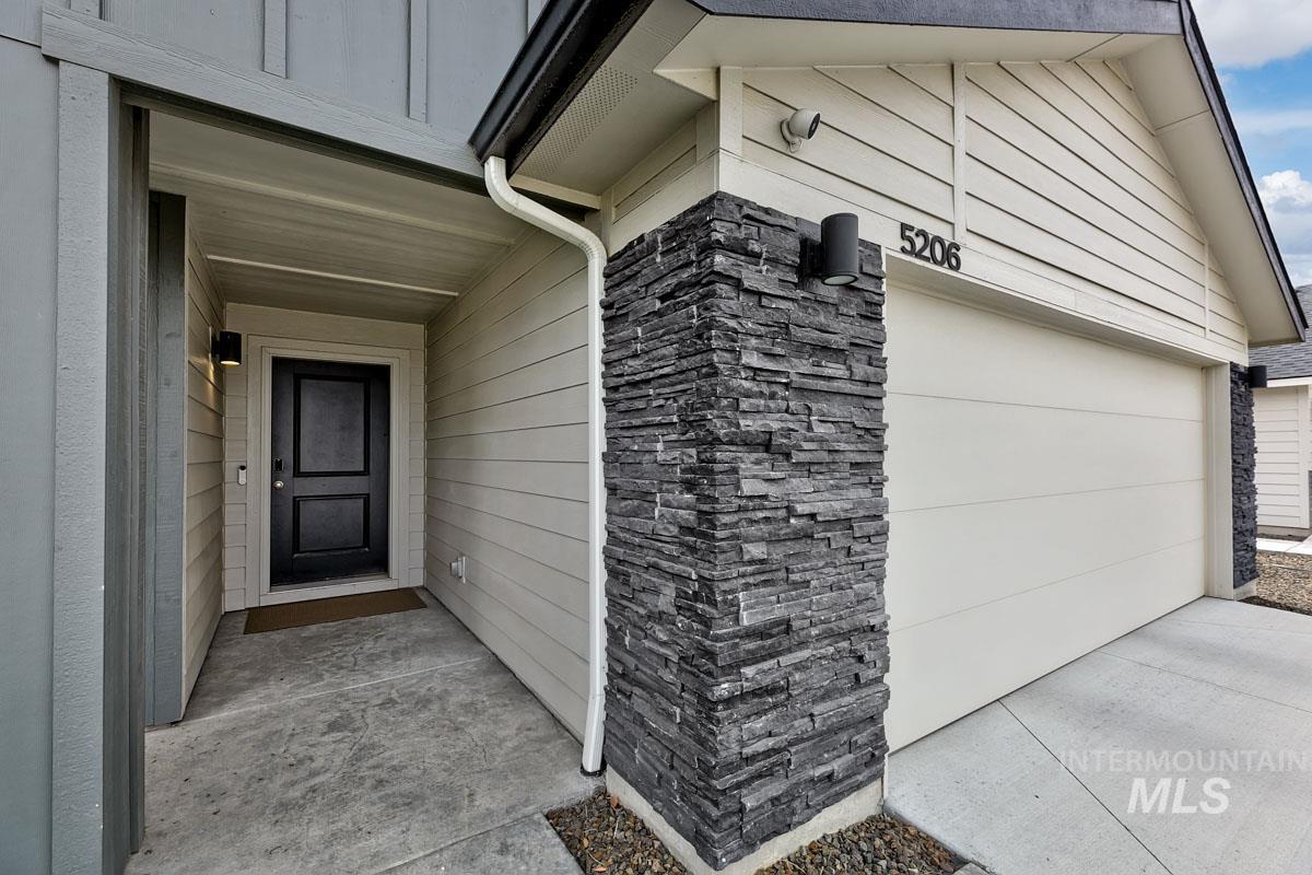 5206 Clearfield Ct, Caldwell, Idaho 83605, 3 Bedrooms, 2 Bathrooms, Residential For Sale, Price $414,900,MLS 98980514
