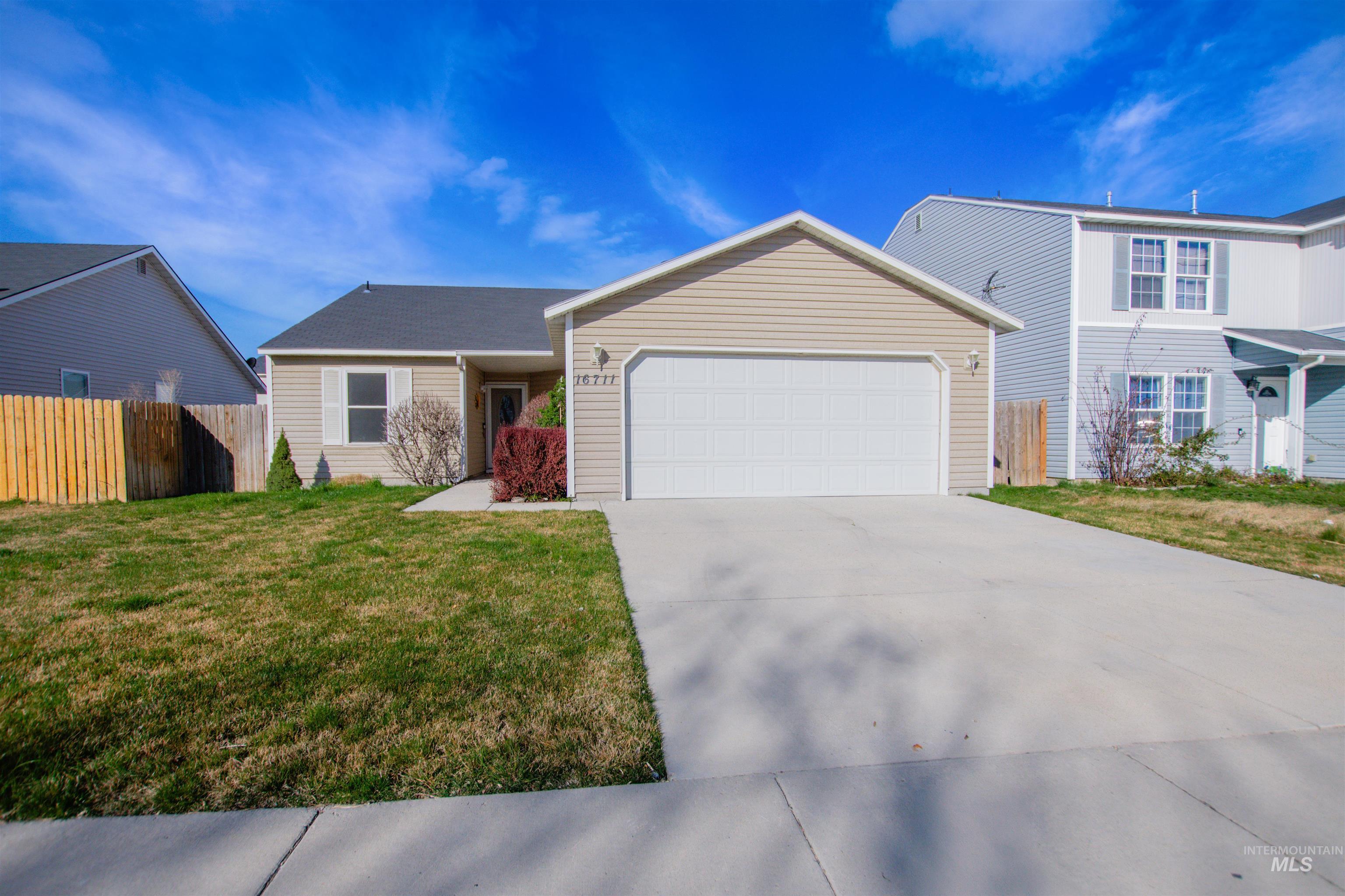 16711 Abram Ave, Caldwell, Idaho 83607, 3 Bedrooms, 2 Bathrooms, Residential For Sale, Price $358,900,MLS 98980516