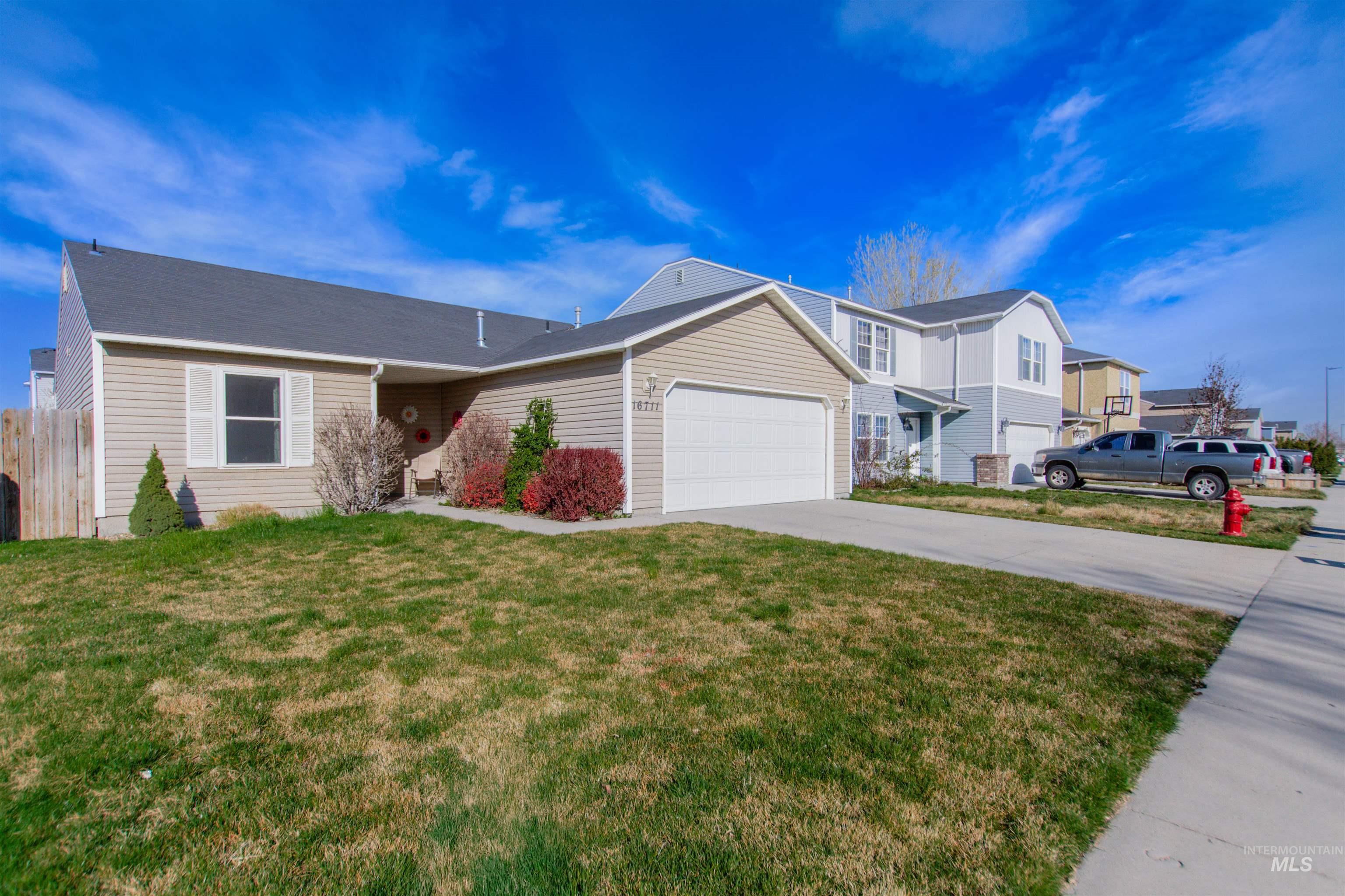16711 Abram Ave, Caldwell, Idaho 83607, 3 Bedrooms, 2 Bathrooms, Residential For Sale, Price $358,900,MLS 98980516
