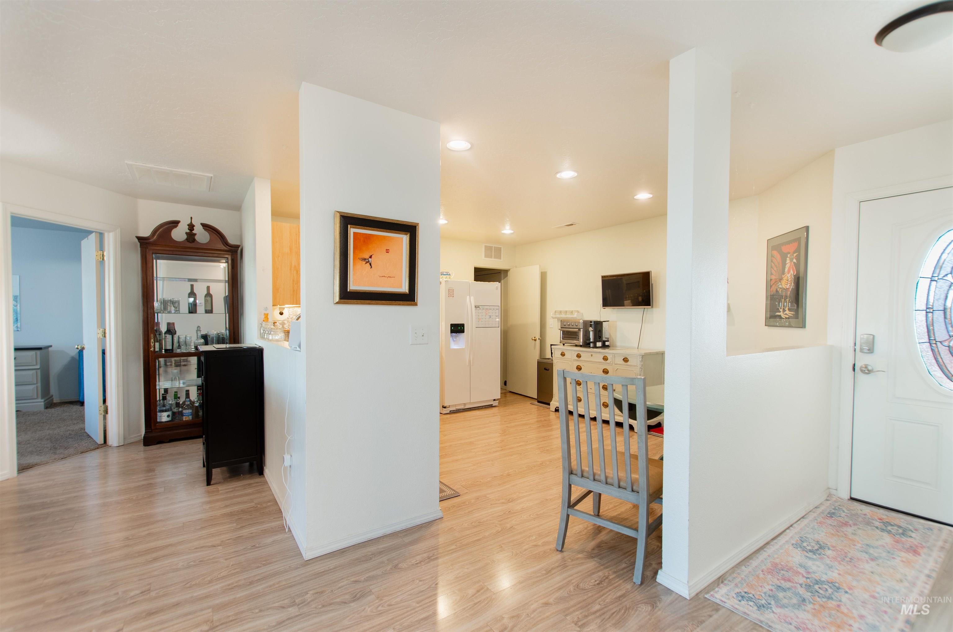 16711 Abram Ave, Caldwell, Idaho 83607, 3 Bedrooms, 2 Bathrooms, Residential For Sale, Price $358,900,MLS 98980516