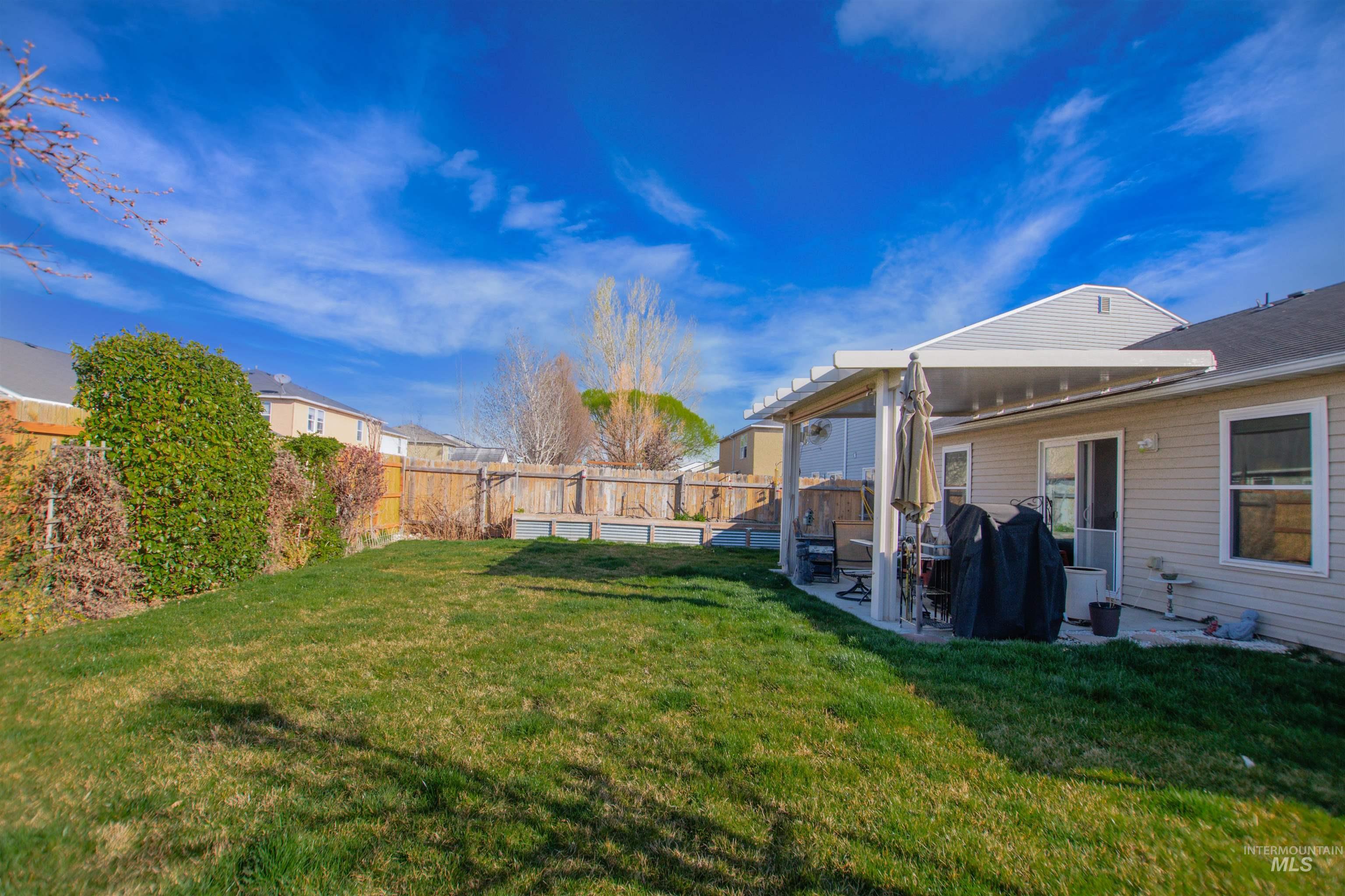 16711 Abram Ave, Caldwell, Idaho 83607, 3 Bedrooms, 2 Bathrooms, Residential For Sale, Price $358,900,MLS 98980516