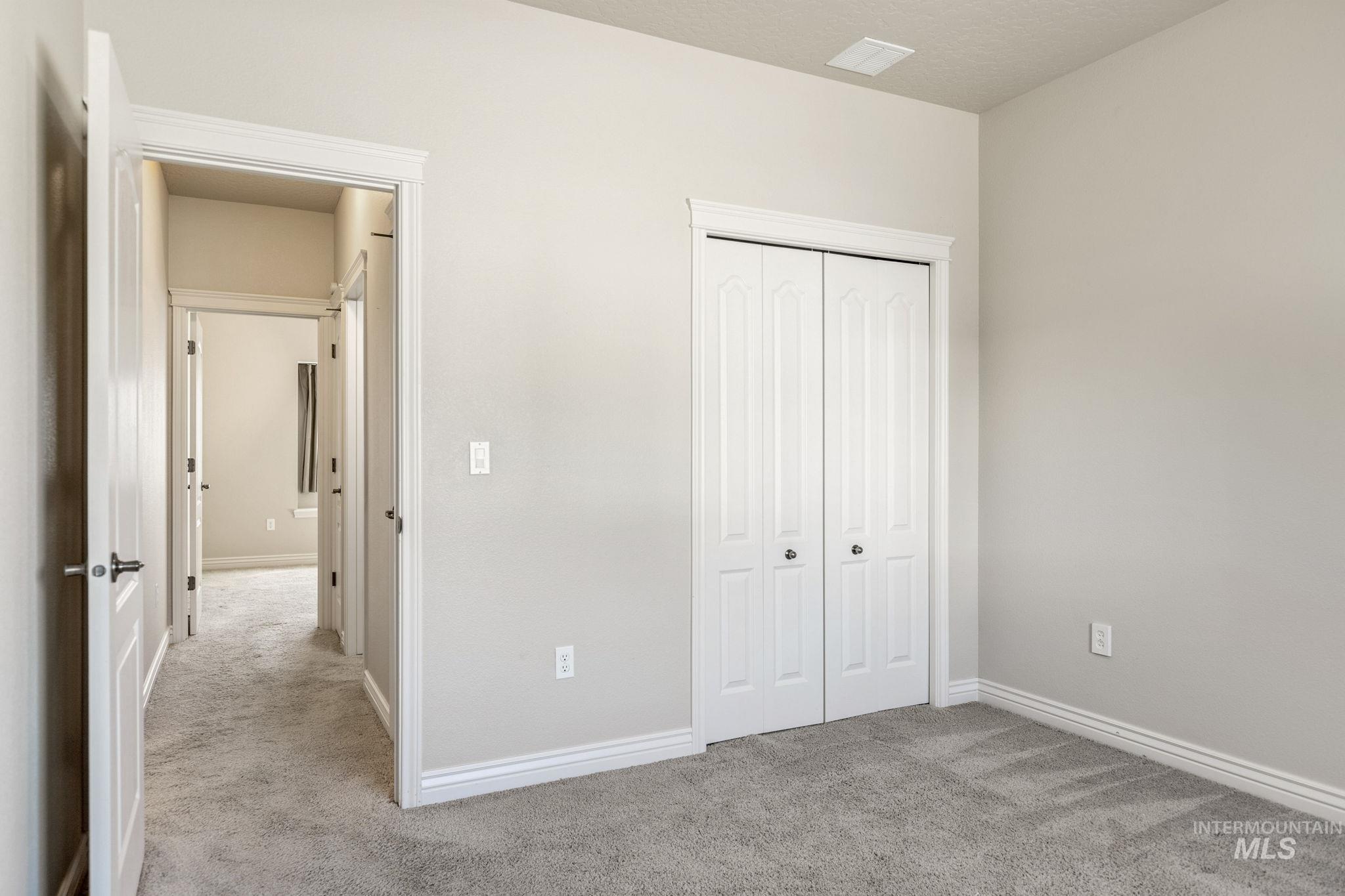 201 E Mikyl Ridge Loop, Nampa, Idaho 83686, 4 Bedrooms, 3 Bathrooms, Residential For Sale, Price $450,000,MLS 98980517