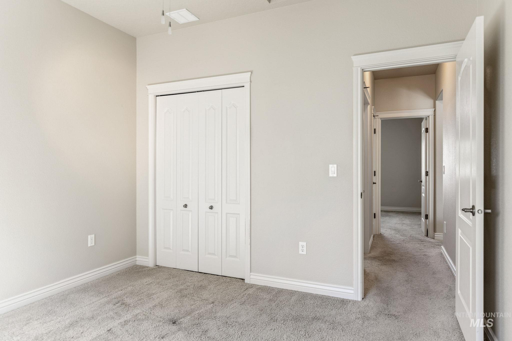 201 E Mikyl Ridge Loop, Nampa, Idaho 83686, 4 Bedrooms, 3 Bathrooms, Residential For Sale, Price $450,000,MLS 98980517