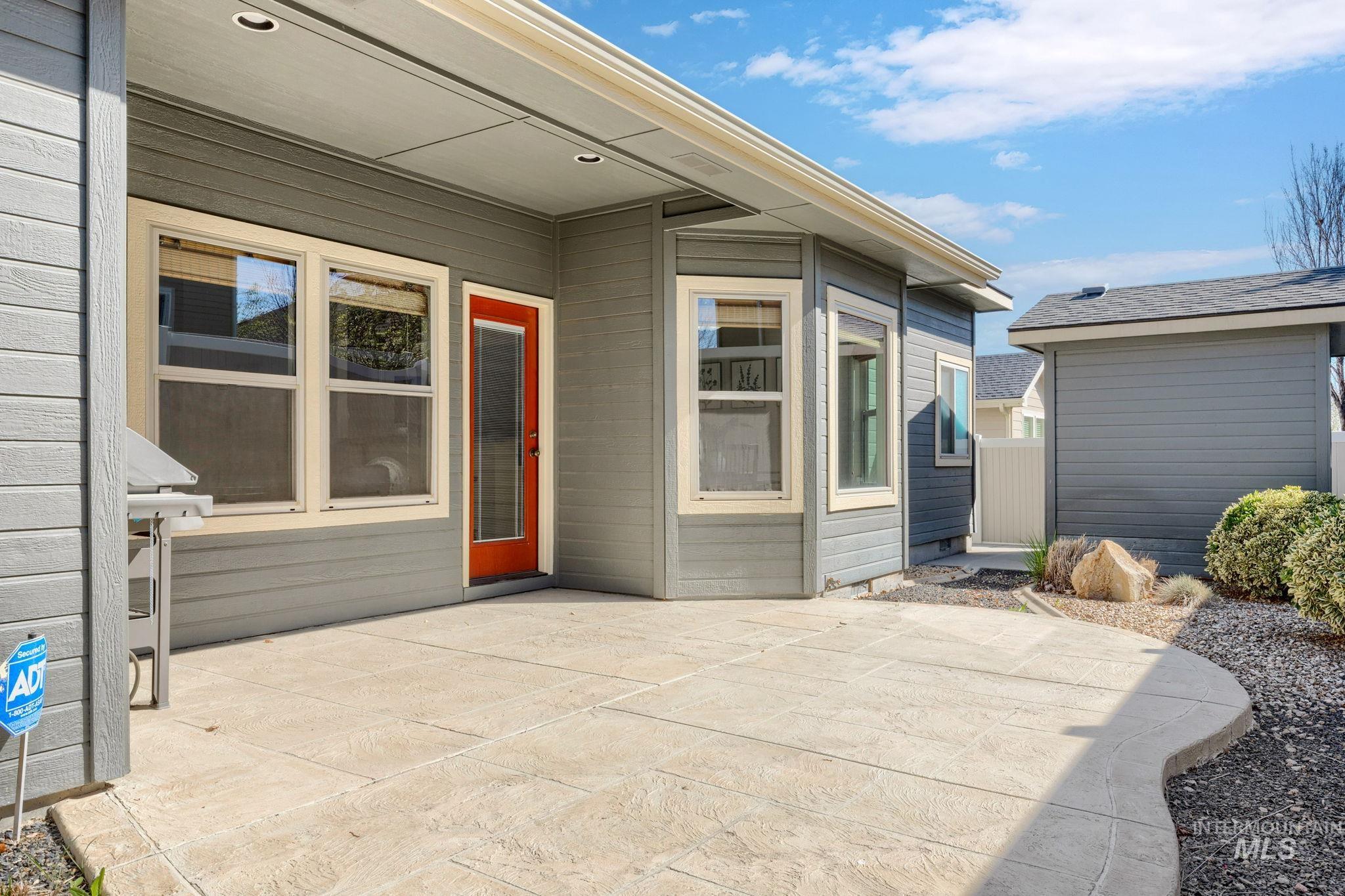 201 E Mikyl Ridge Loop, Nampa, Idaho 83686, 4 Bedrooms, 3 Bathrooms, Residential For Sale, Price $450,000,MLS 98980517