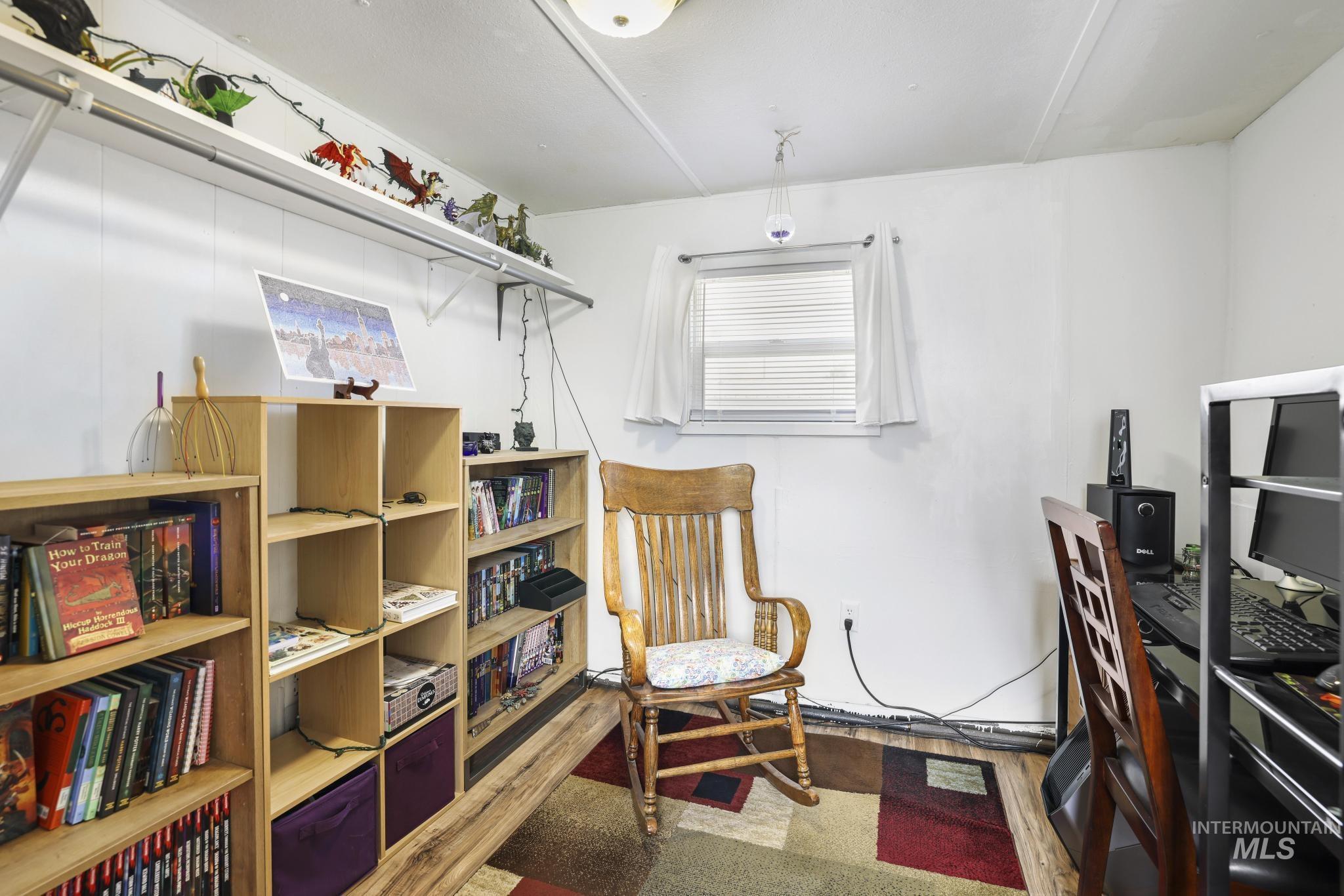 198 South Hills Rd, Twin Falls, Idaho 83301, 2 Bedrooms, 1 Bathroom, Residential For Sale, Price $55,000, 98980519