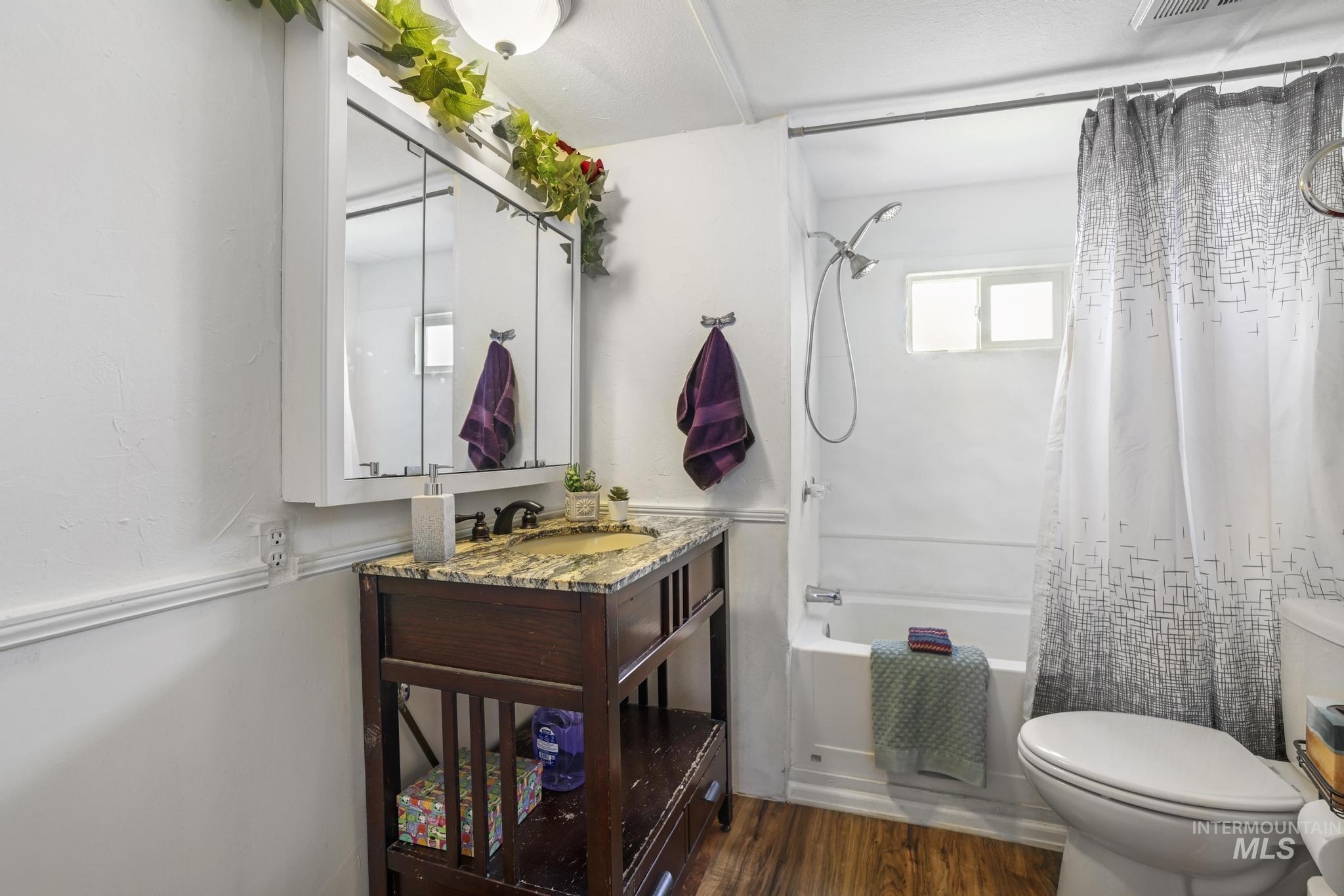 198 South Hills Rd, Twin Falls, Idaho 83301, 2 Bedrooms, 1 Bathroom, Residential For Sale, Price $55,000, 98980519