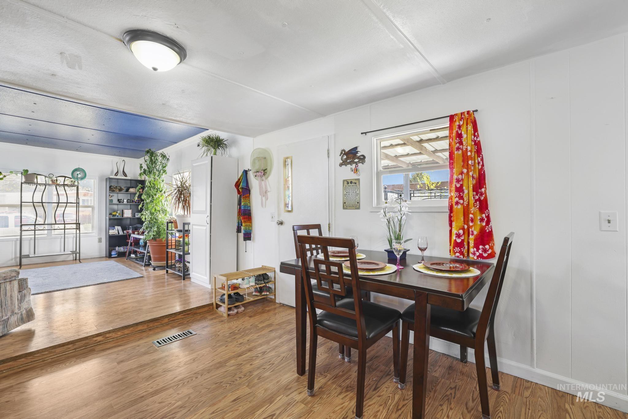 198 South Hills Rd, Twin Falls, Idaho 83301, 2 Bedrooms, 1 Bathroom, Residential For Sale, Price $55,000, 98980519