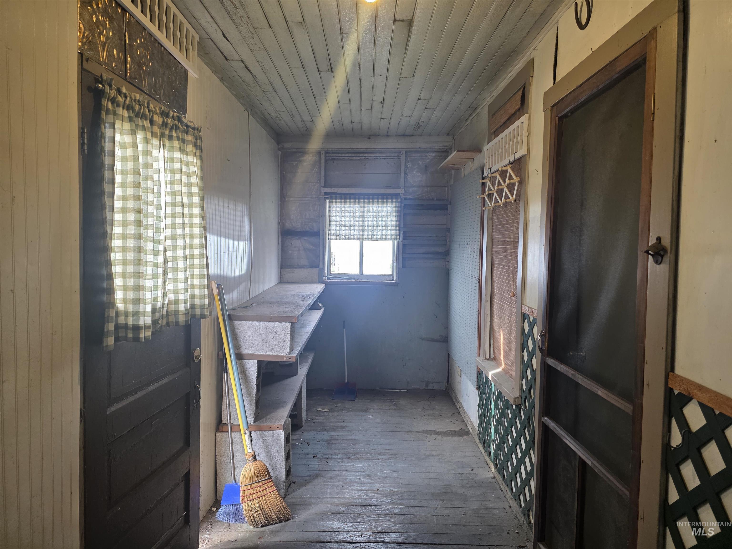 504 Idaho St, Kamiah, Idaho 83536, 2 Bedrooms, 1 Bathroom, Residential For Sale, Price $185,000,MLS 98980523