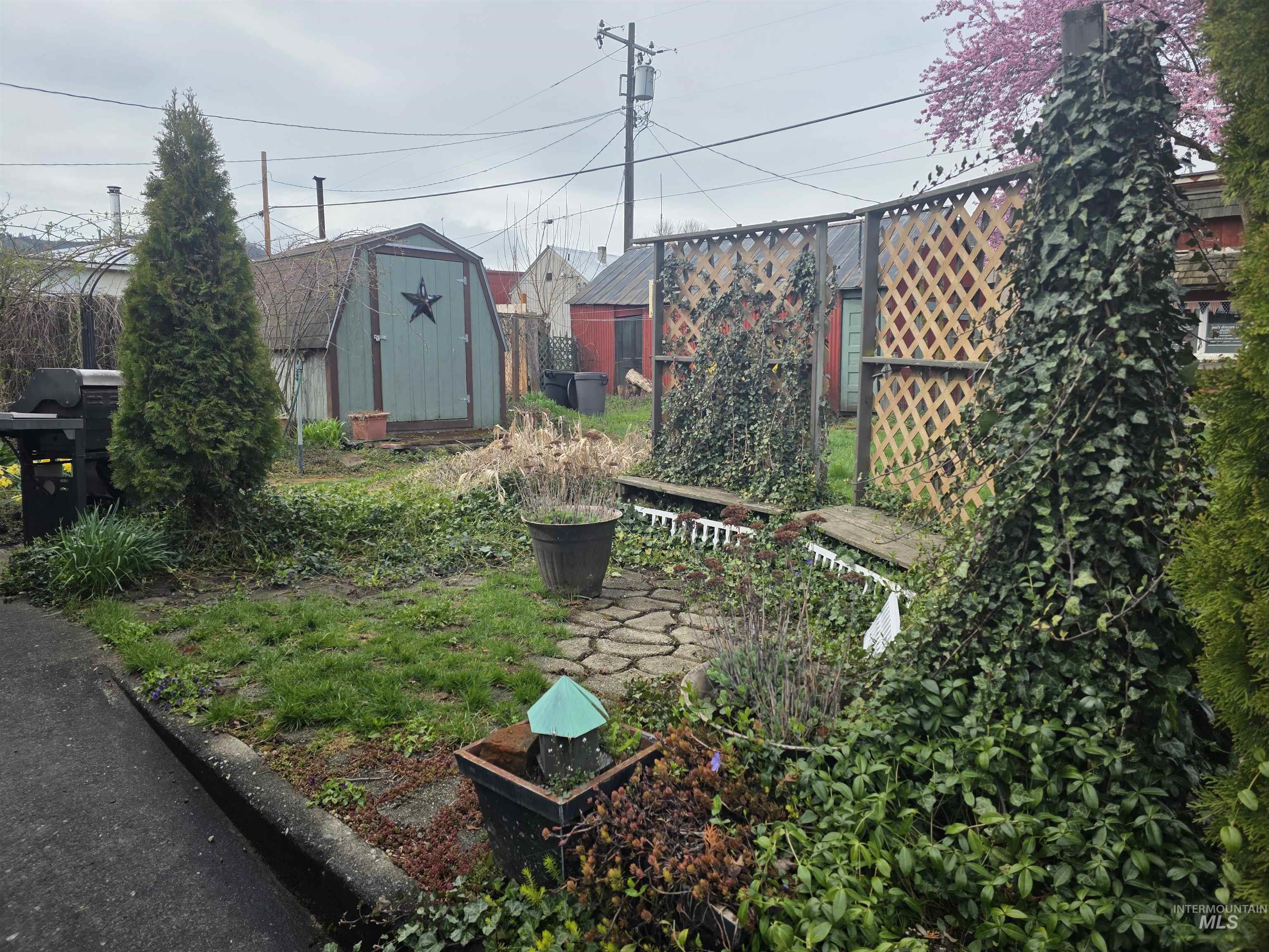 504 Idaho St, Kamiah, Idaho 83536, 2 Bedrooms, 1 Bathroom, Residential For Sale, Price $185,000,MLS 98980523