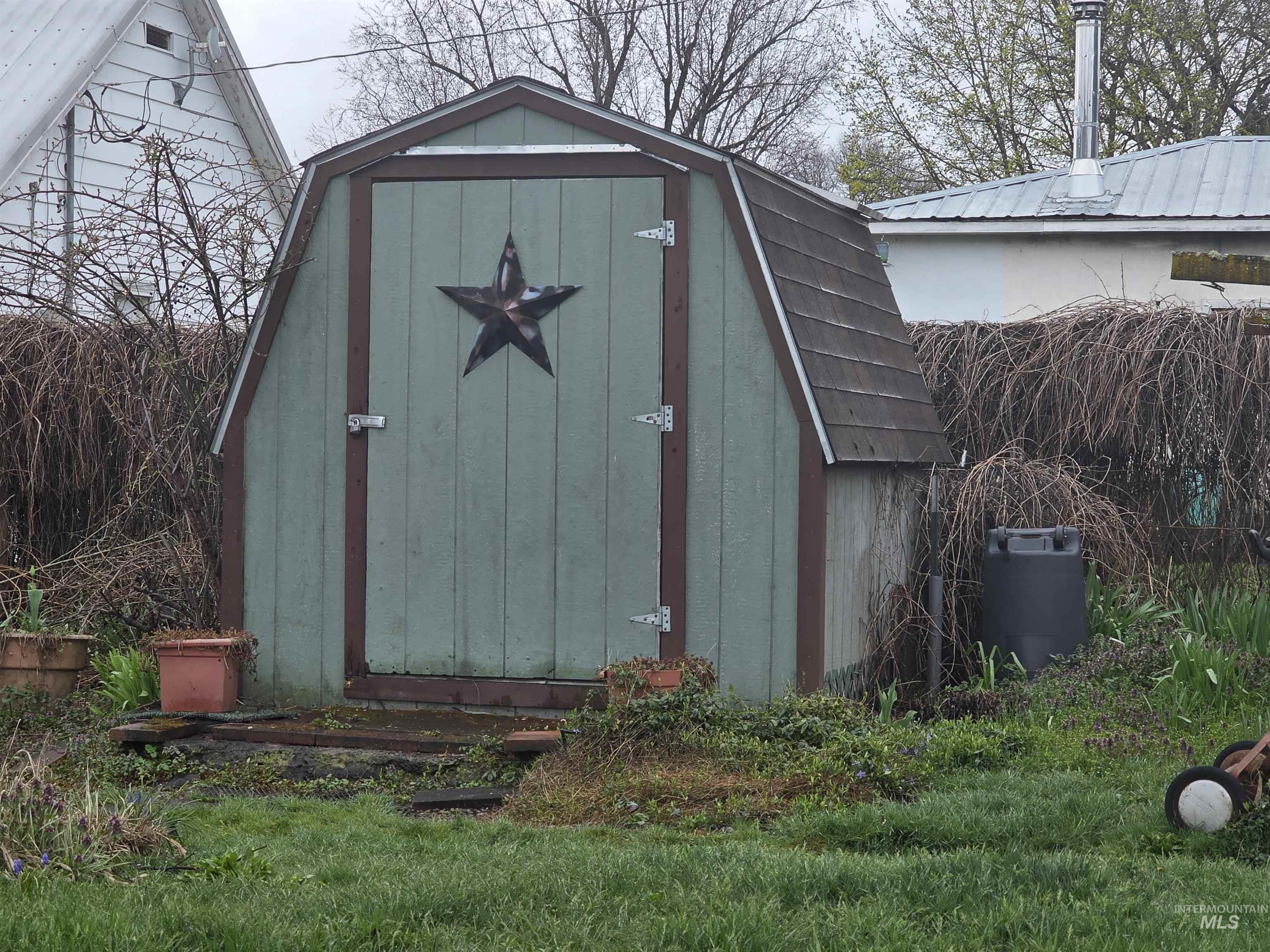 504 Idaho St, Kamiah, Idaho 83536, 2 Bedrooms, 1 Bathroom, Residential For Sale, Price $185,000,MLS 98980523