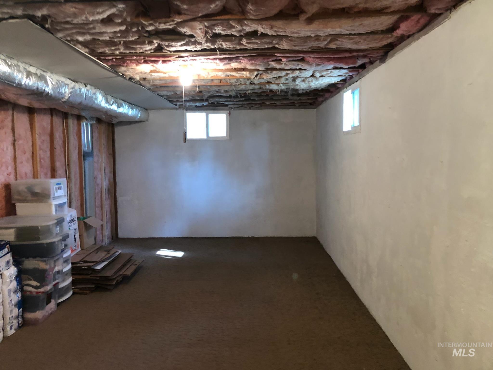 643 S Main Street, Cascade, Idaho 83611, 3 Bedrooms, 3 Bathrooms, Residential For Sale, Price $679,000, 98980524