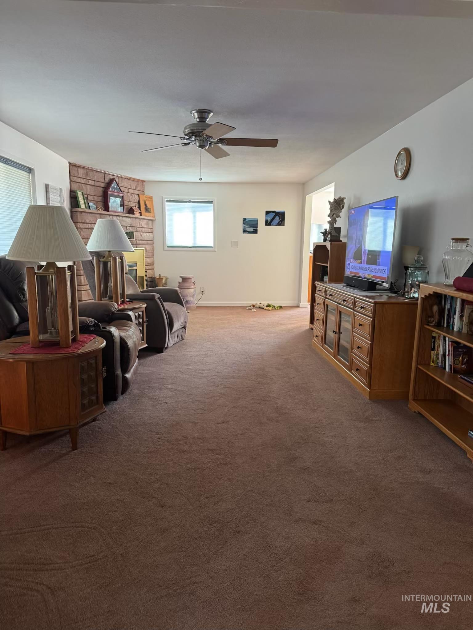 643 S Main Street, Cascade, Idaho 83611, 3 Bedrooms, 3 Bathrooms, Residential For Sale, Price $679,000, 98980524