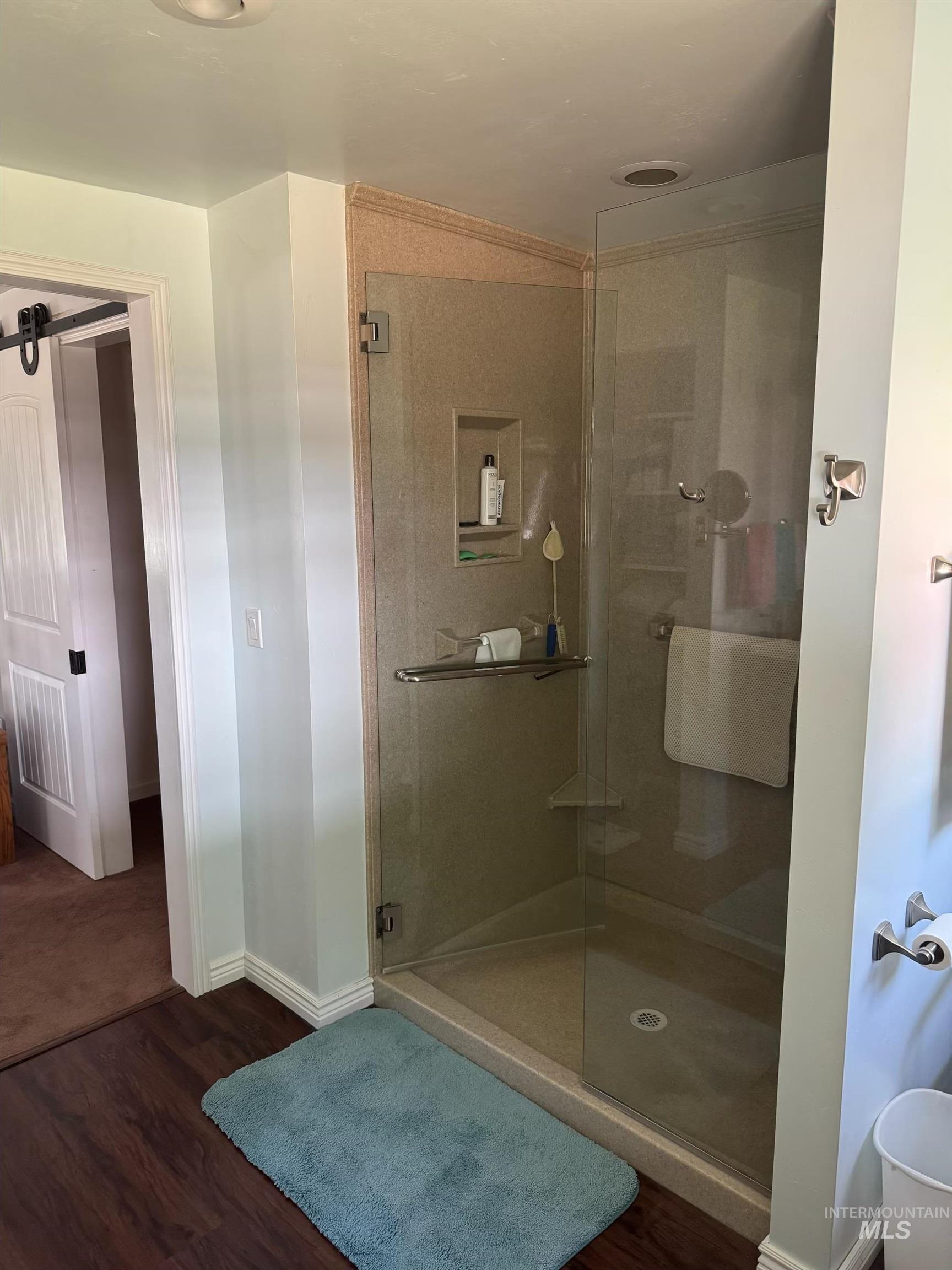 643 S Main Street, Cascade, Idaho 83611, 3 Bedrooms, 3 Bathrooms, Residential For Sale, Price $679,000, 98980524