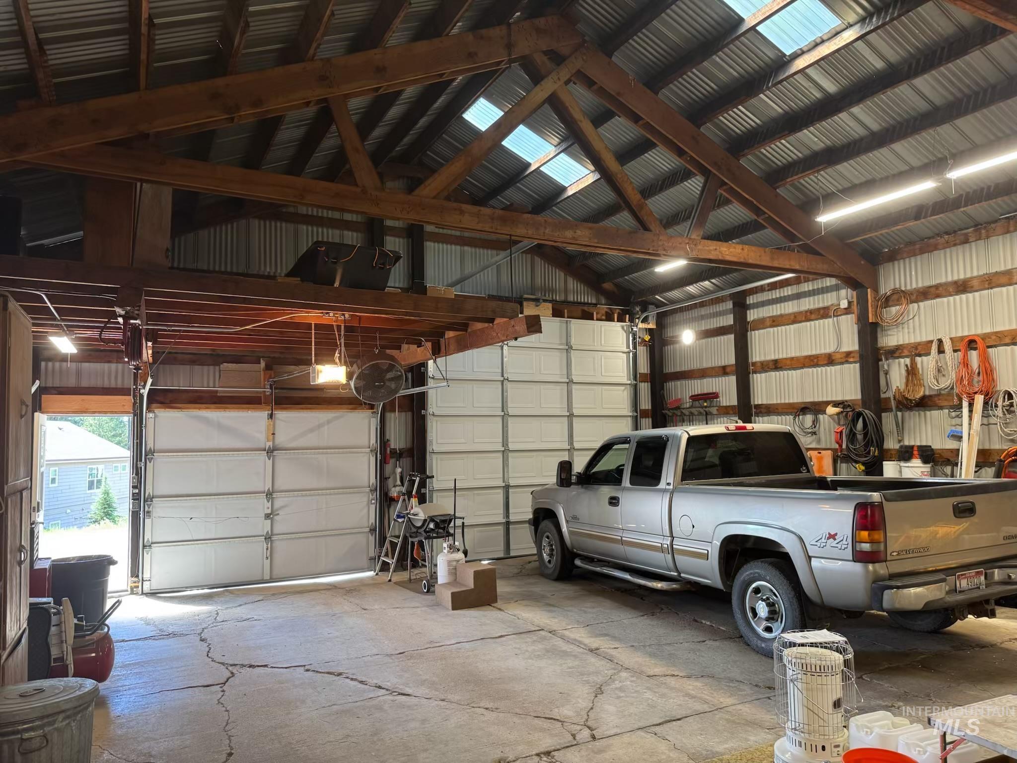 643 S Main Street, Cascade, Idaho 83611, 3 Bedrooms, 3 Bathrooms, Residential For Sale, Price $679,000, 98980524