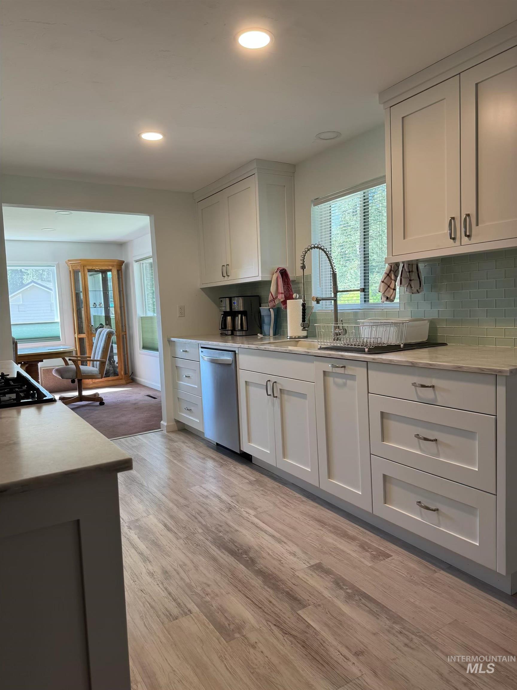 643 S Main Street, Cascade, Idaho 83611, 3 Bedrooms, 3 Bathrooms, Residential For Sale, Price $679,000, 98980524